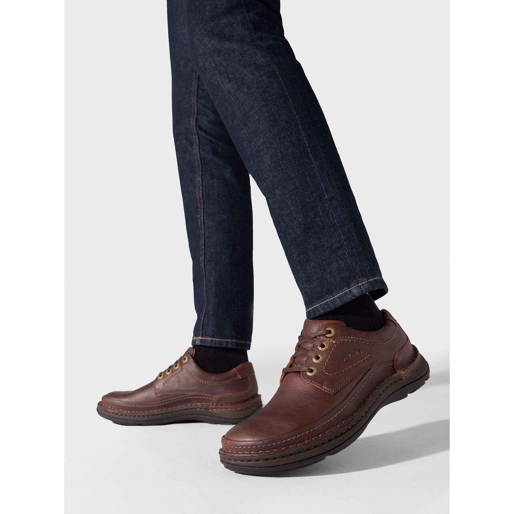 Clarks Обувки Nature Three 203390057