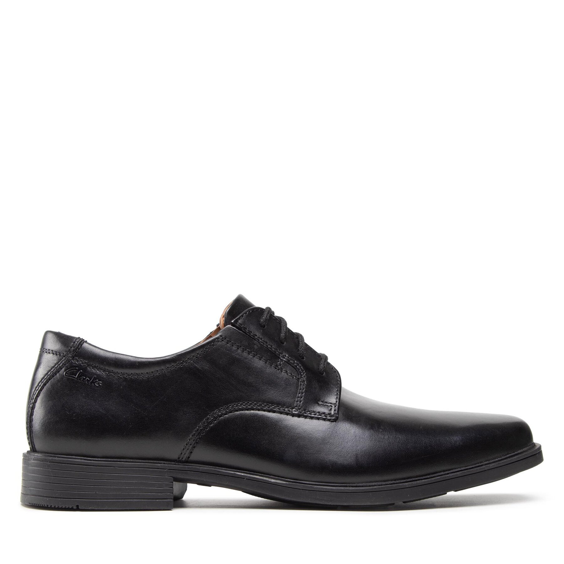 Clarks Обувки Tilden Plain 261103507