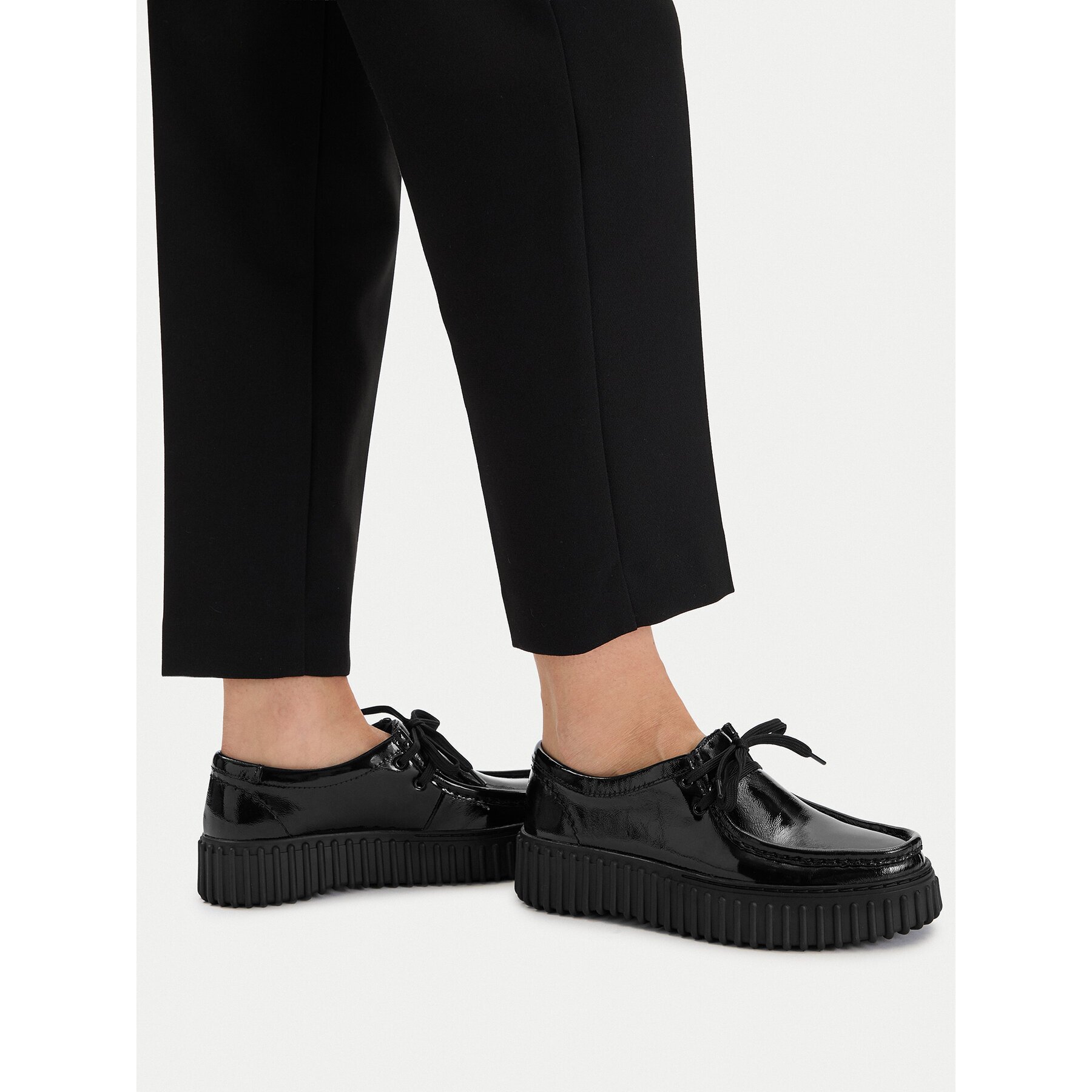 Clarks Обувки Torhill Bee 26179111