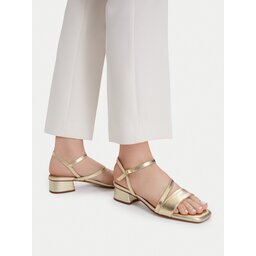Clarks Сандали Serina35 Strap 26186120 Златист