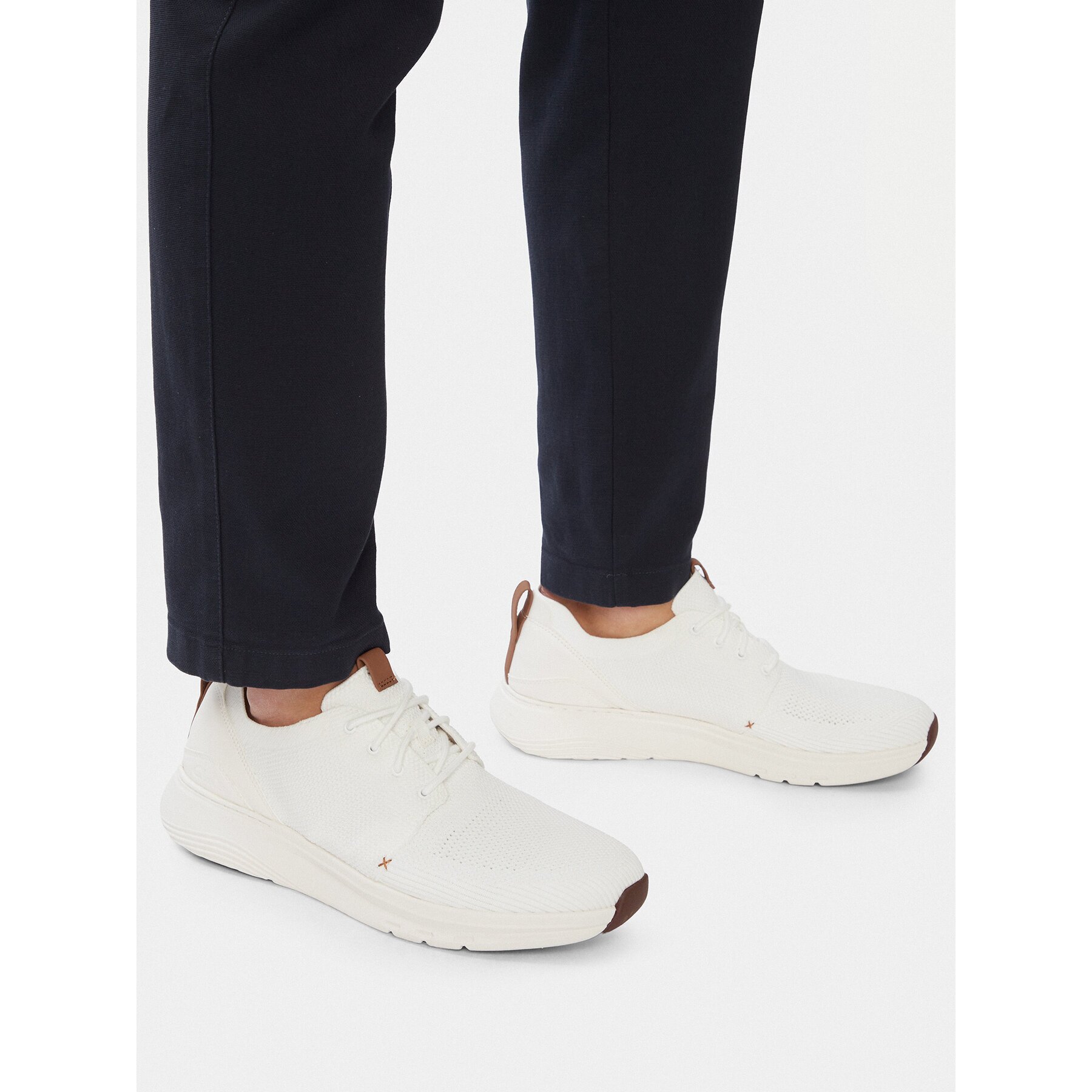 Clarks Сникърси Motion Trek MX 26181985