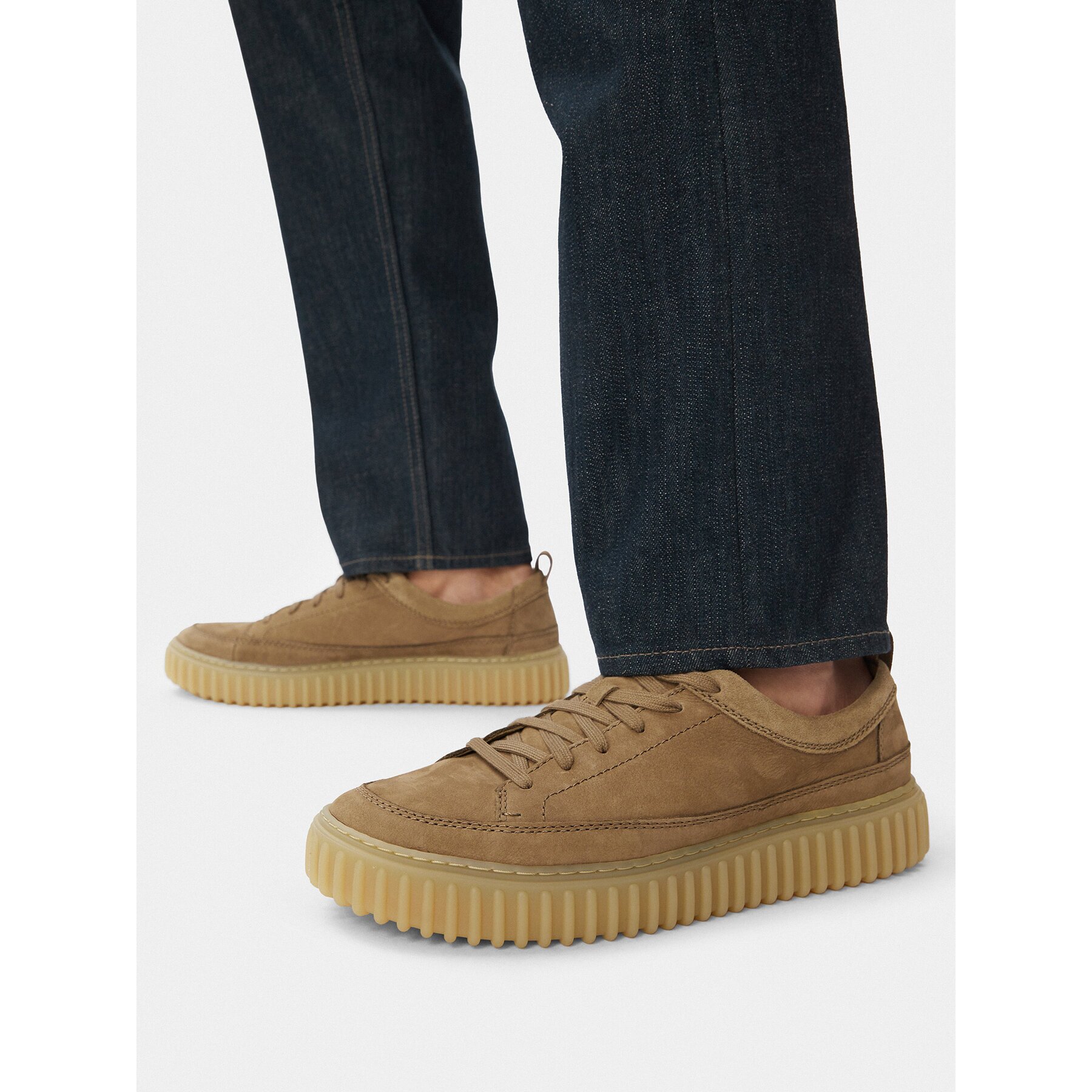 Clarks Сникърси Torhill Lace 26184418