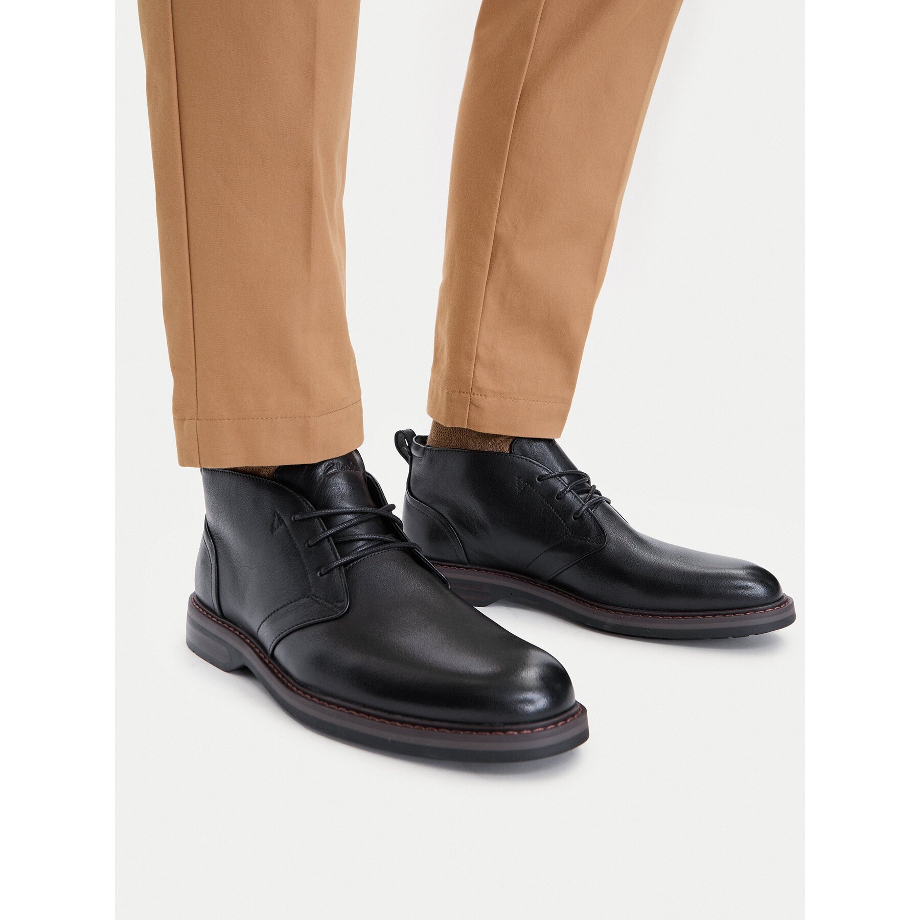 Clarks Зимни обувки Aldwin2 Chukka 26329522