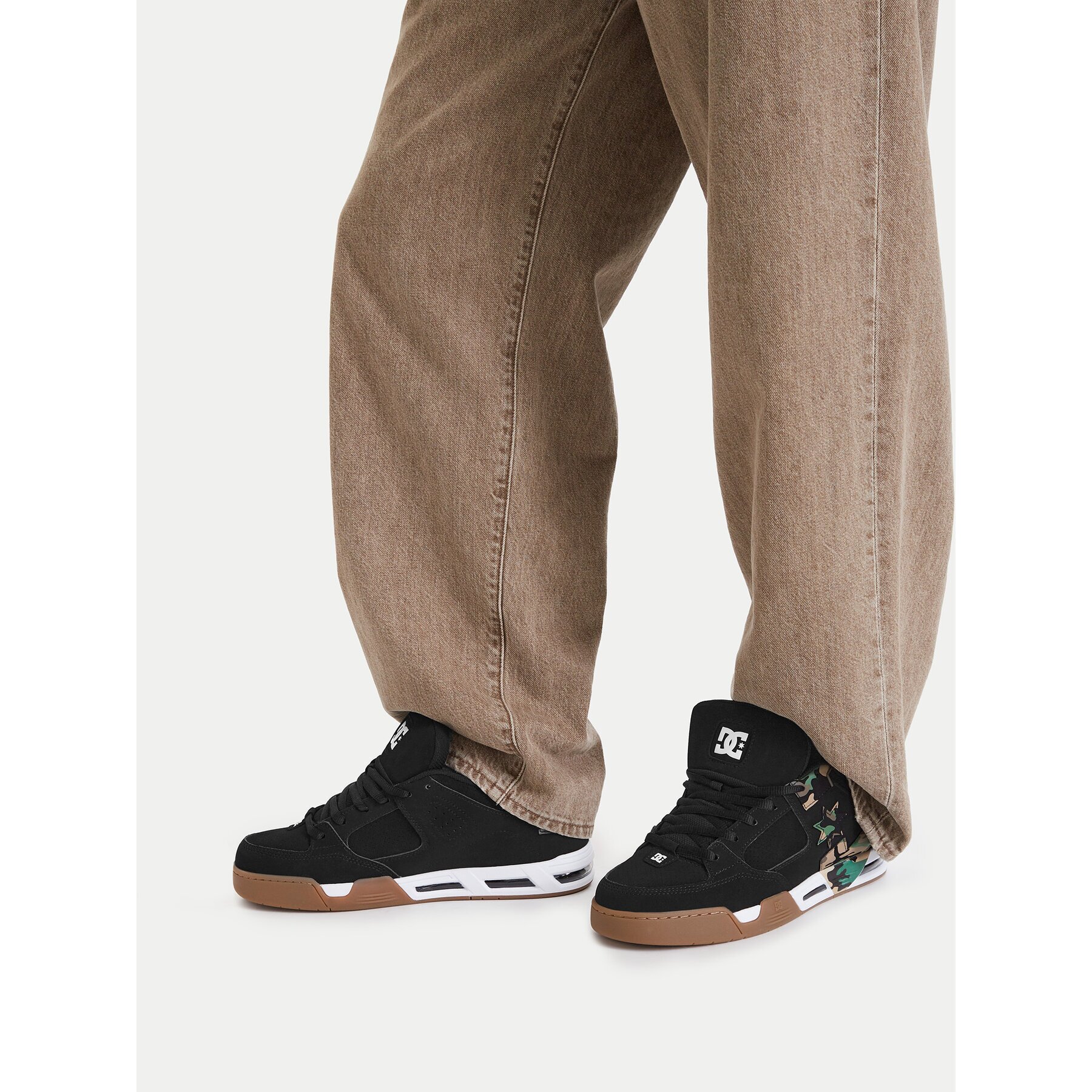DC Shoes Сникърси EO-COMMAND DC02220007