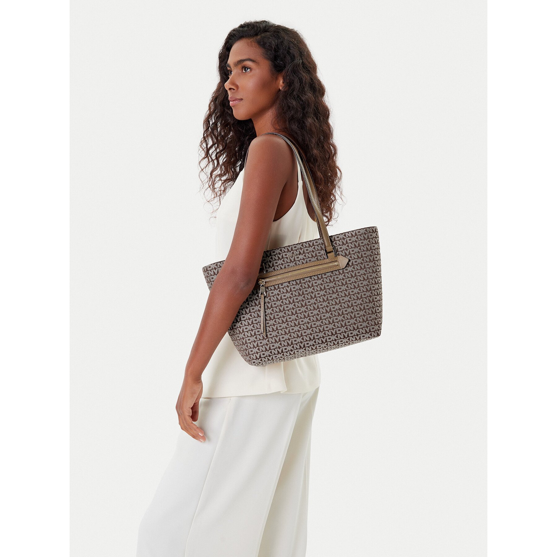 DKNY Дамска чанта Bryant R43AFE20