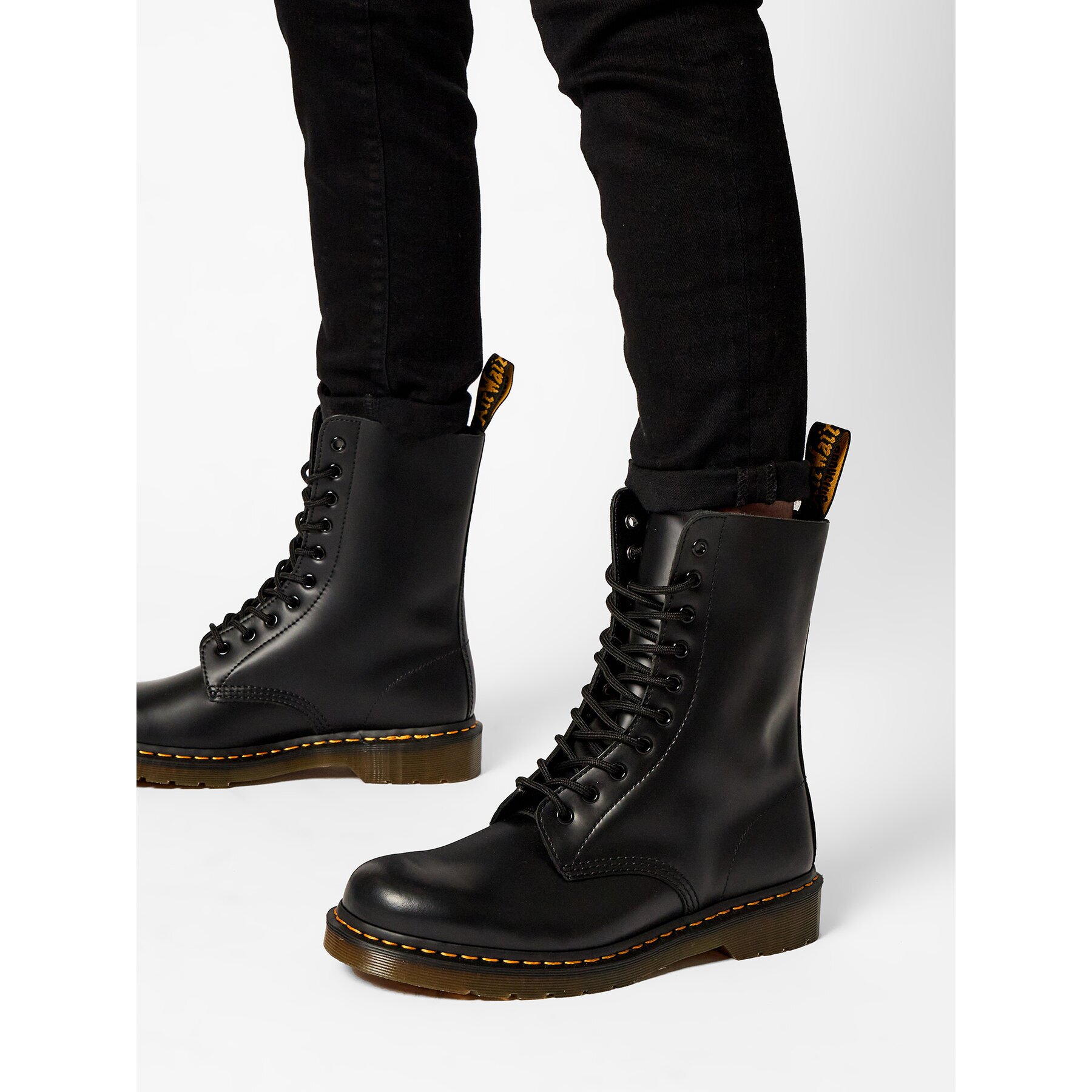 Dr. Martens Кубинки 1490 Smooth 11857001