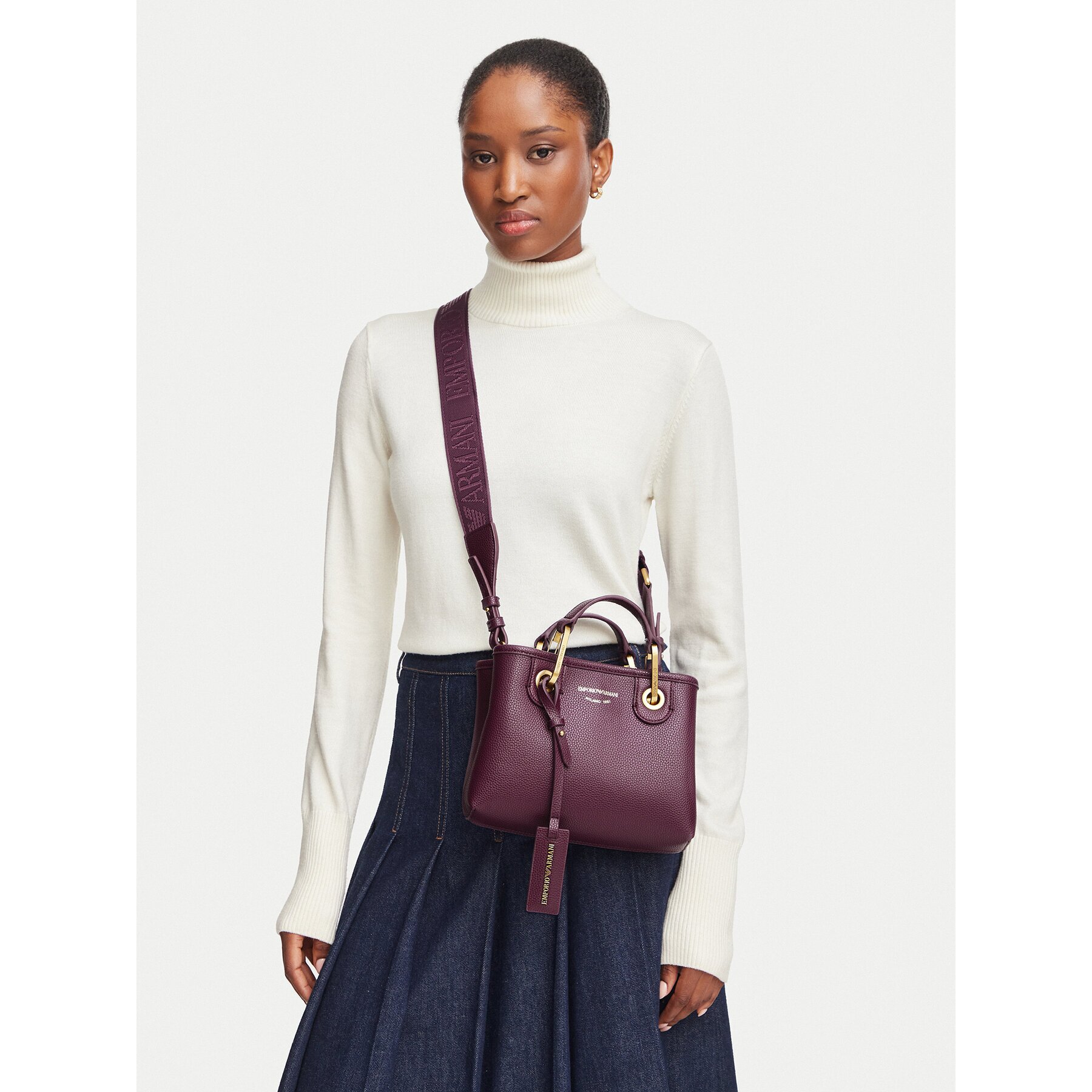 Emporio Armani Дамска чанта EW000382 AF12036 M6458