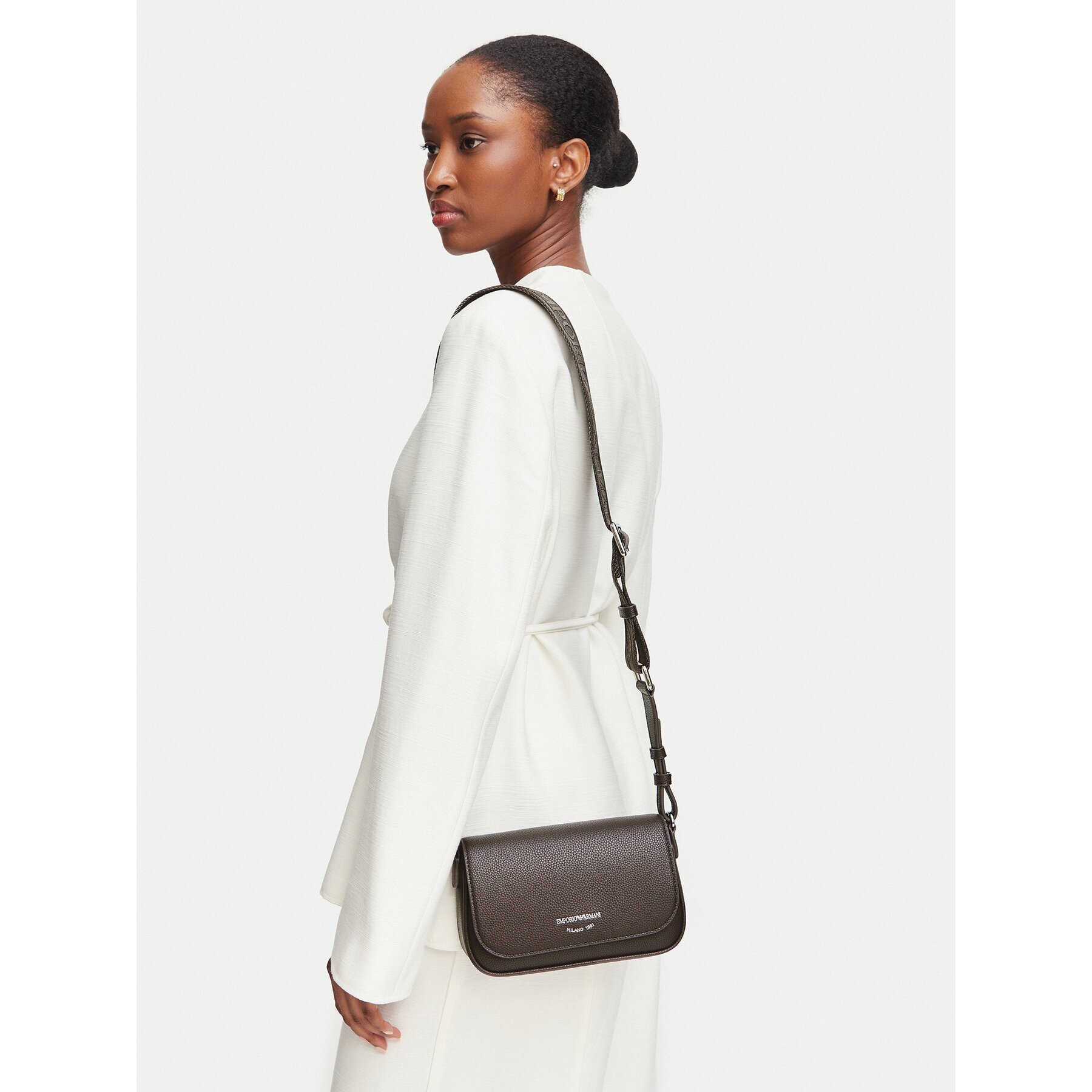 Emporio Armani Дамска чанта EW000538 AF12036 M6458