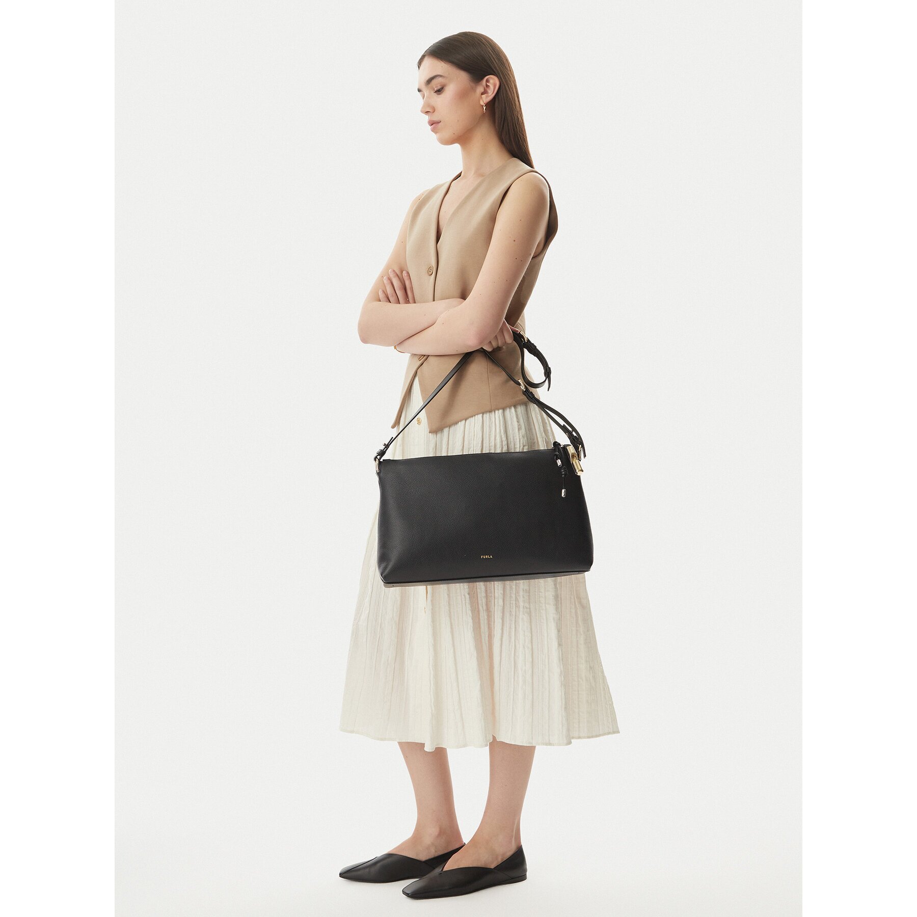 Furla Дамска чанта Debby M WB02006 BX3353 CN O6000