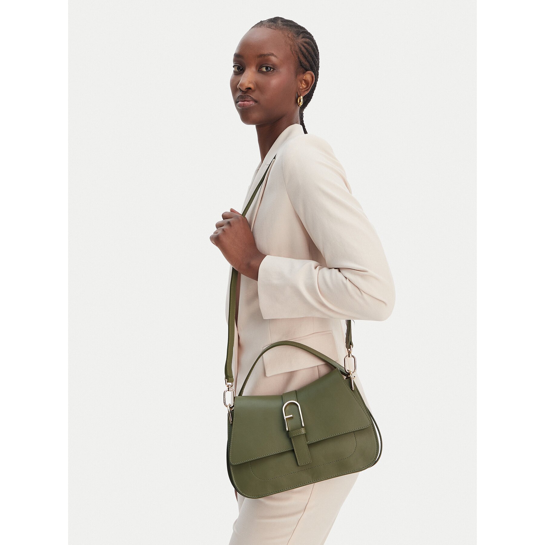 Furla Дамска чанта Flow M WB00996 BX2045 BG 4555S