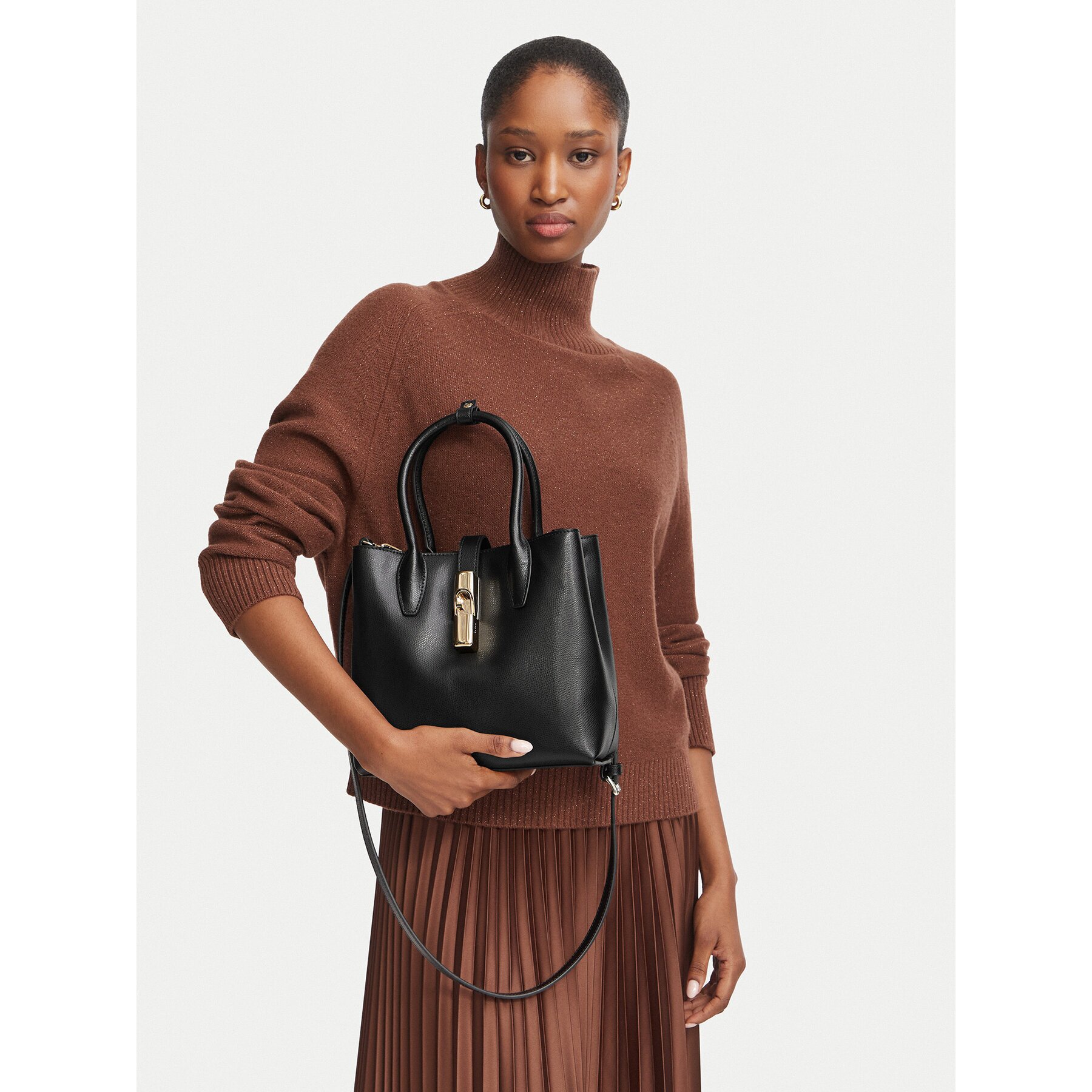 Furla Дамска чанта Goccia S WB01949 ARE000 O6000