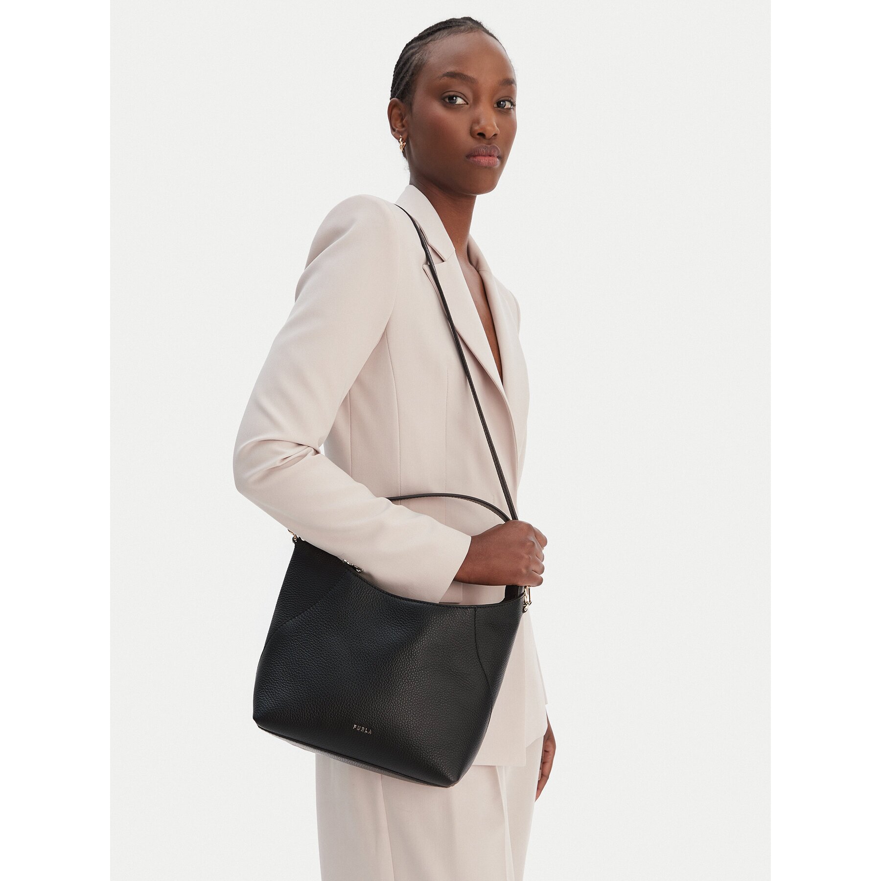 Furla Дамска чанта Lara S WB01958 HSF000 IT O6000