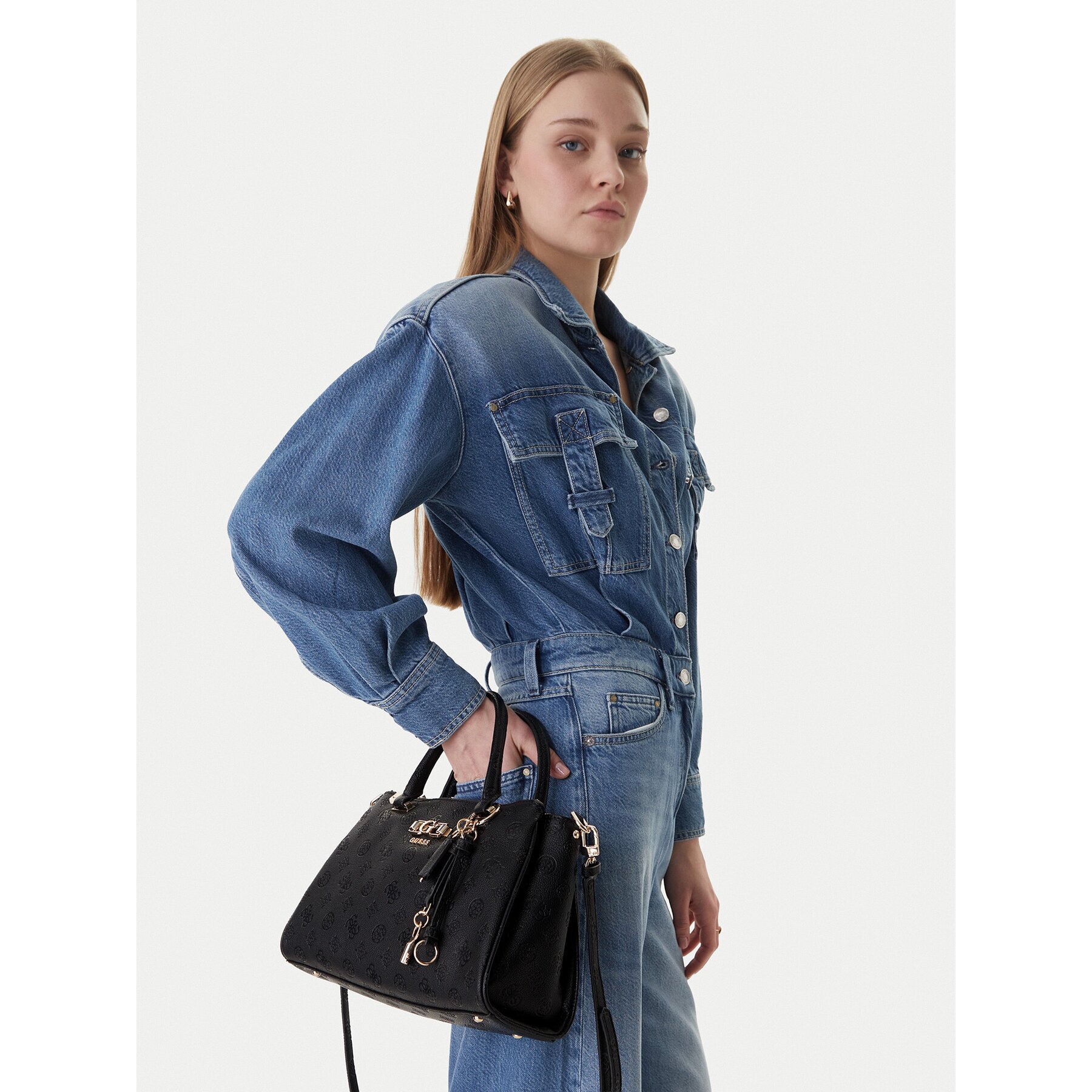 Guess Дамска чанта Anise HWPD99 16060
