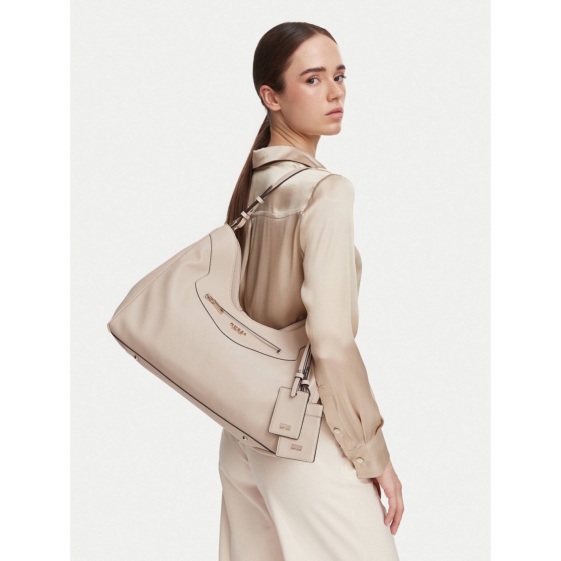 Guess Дамска чанта Antonia HWBG21 83010