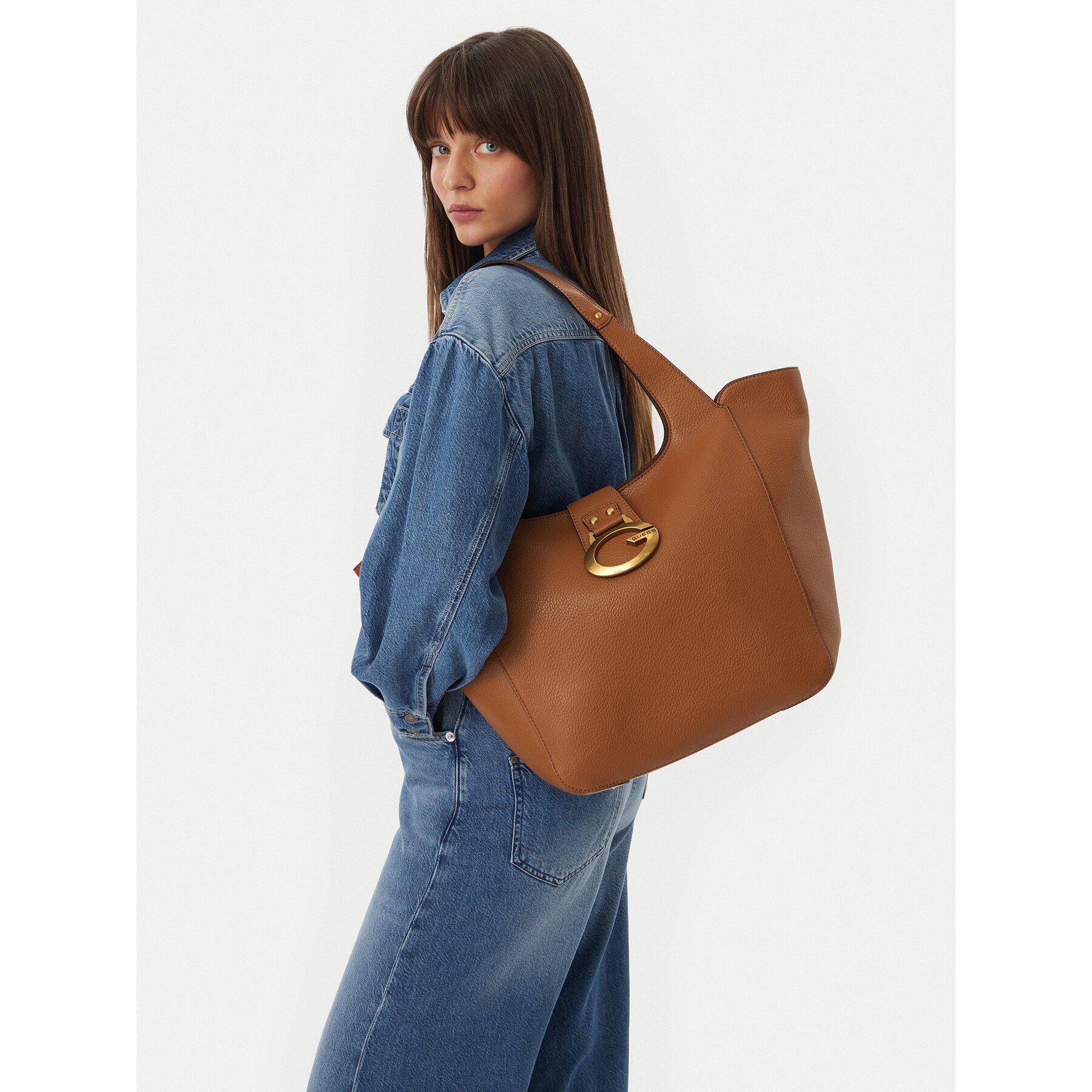 Guess Дамска чанта Camden HWBB93 08240