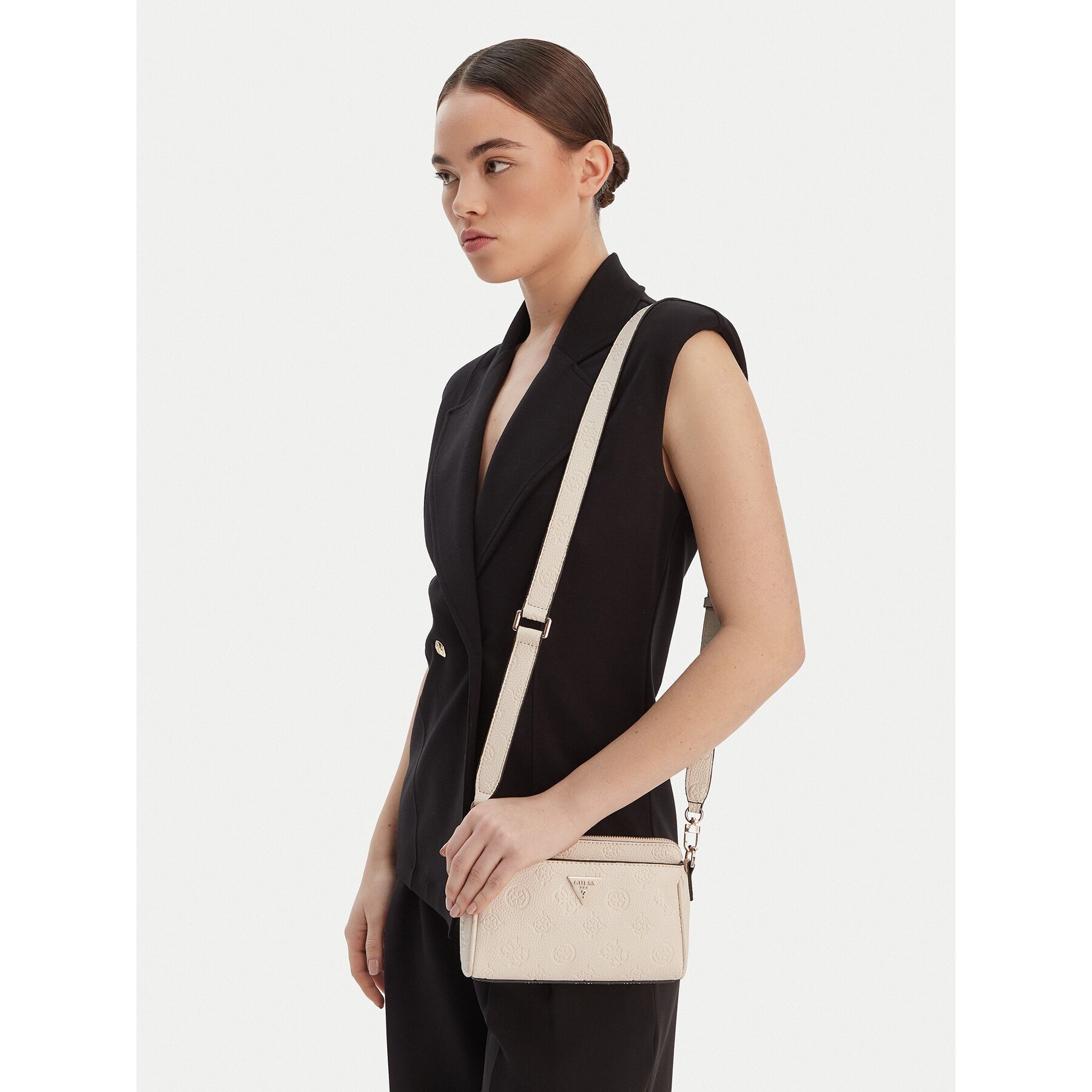 Guess Дамска чанта Cresidia II Mini HWPD98 88720