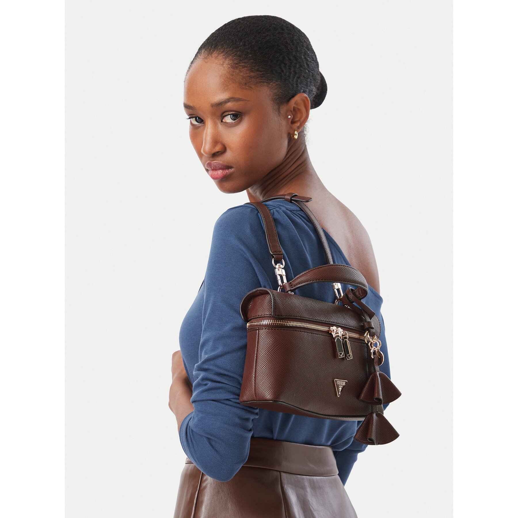 Guess Дамска чанта Danielle Mini HWZG22 27770