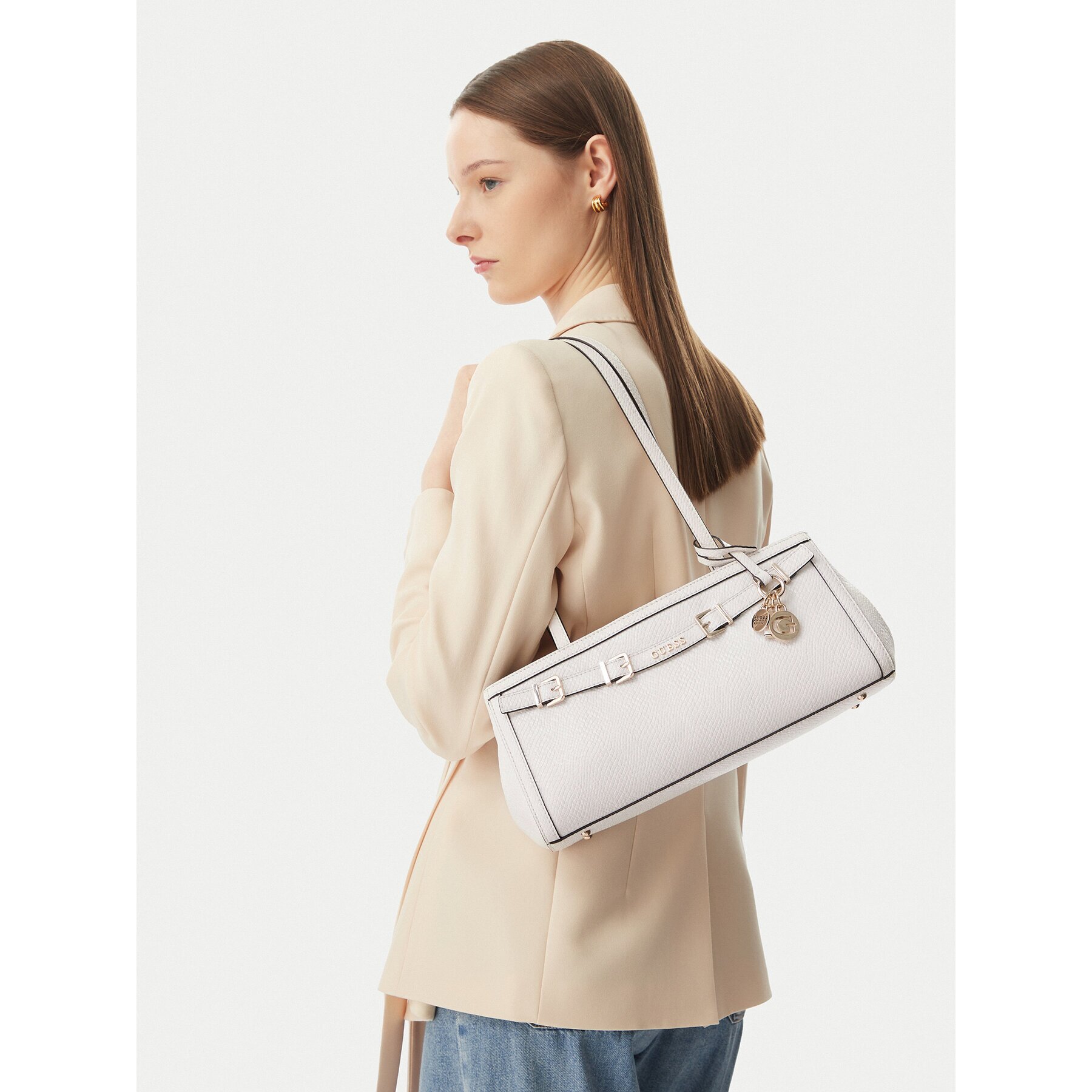 Guess Дамска чанта Dovie HWKG99 09080