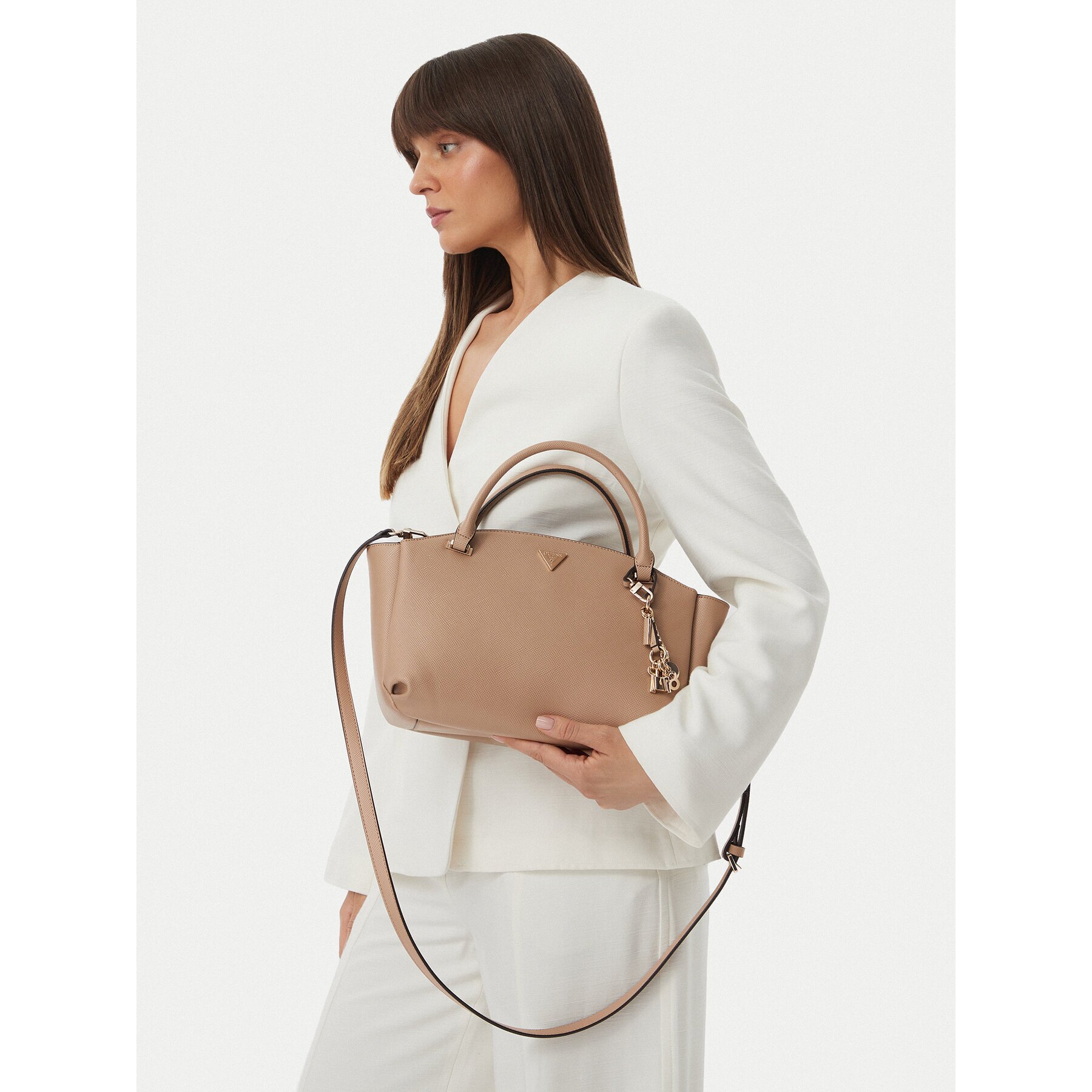 Guess Дамска чанта Gilda HWZG97 47060