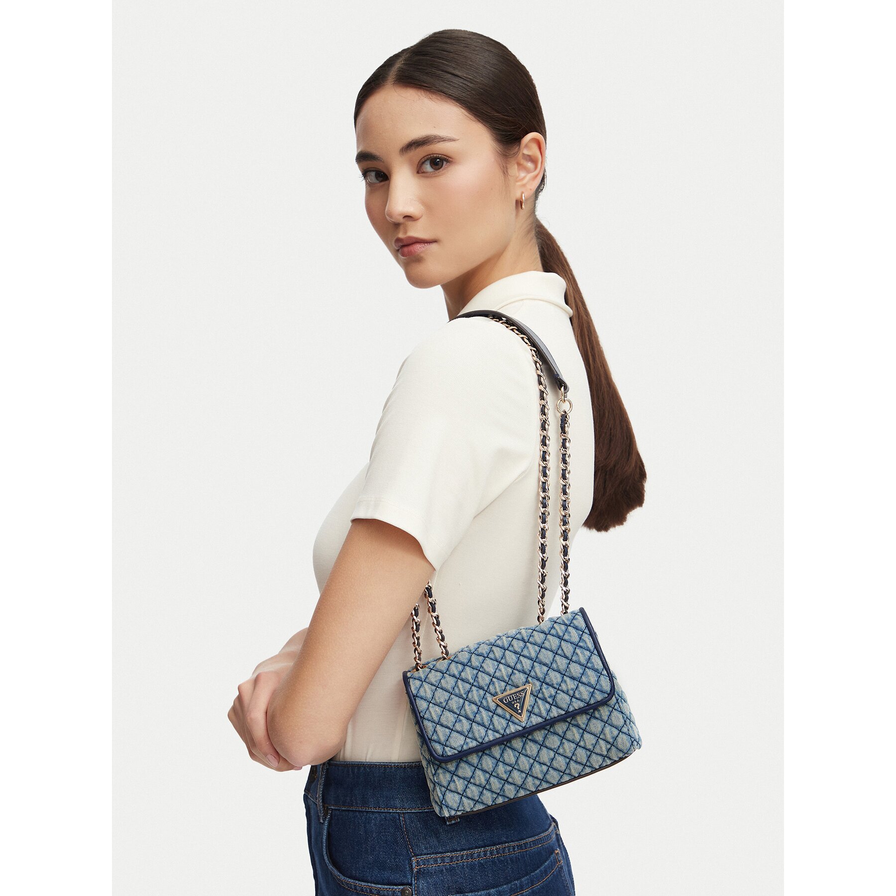 Guess Дамска чанта Giully II Mini HWDD96 73740