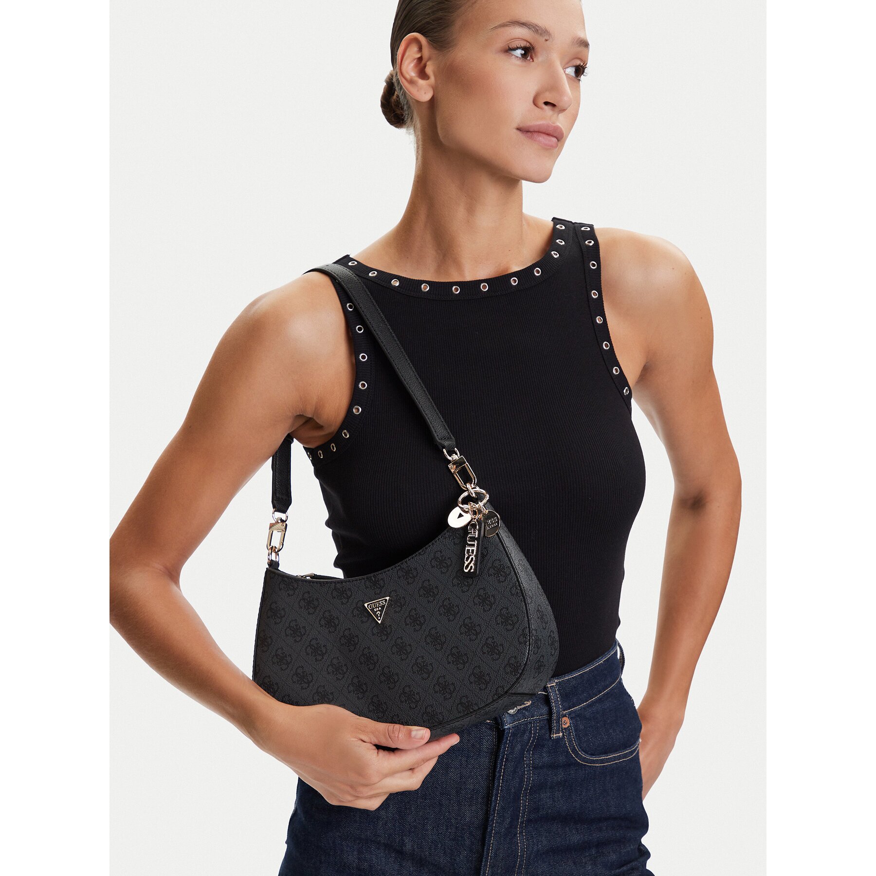 Guess Дамска чанта Noelle II HWBG96 72180