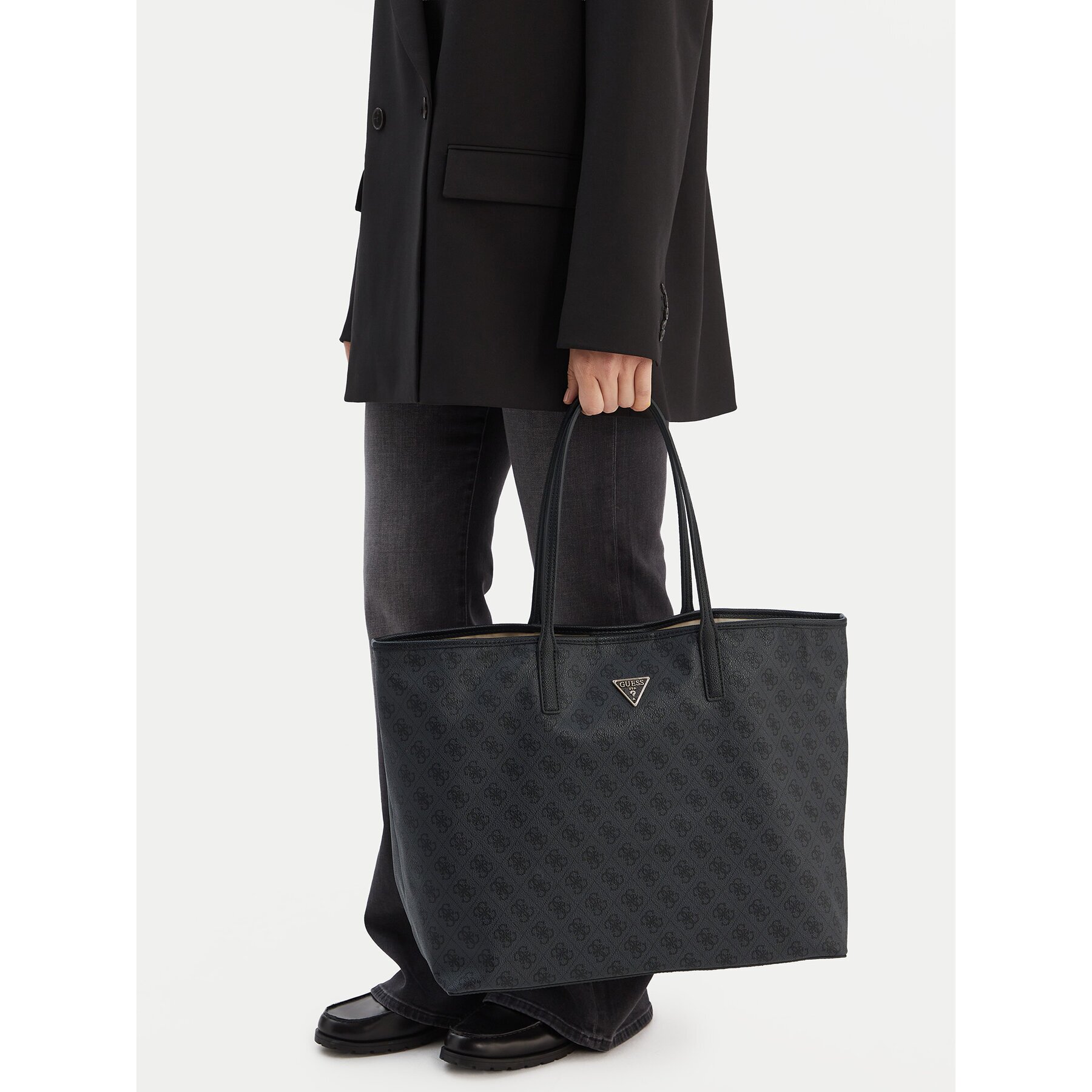 Guess Дамска чанта Victtoria HWESG9 51429
