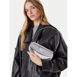 Guess Дамска чанта HWMY94 96780