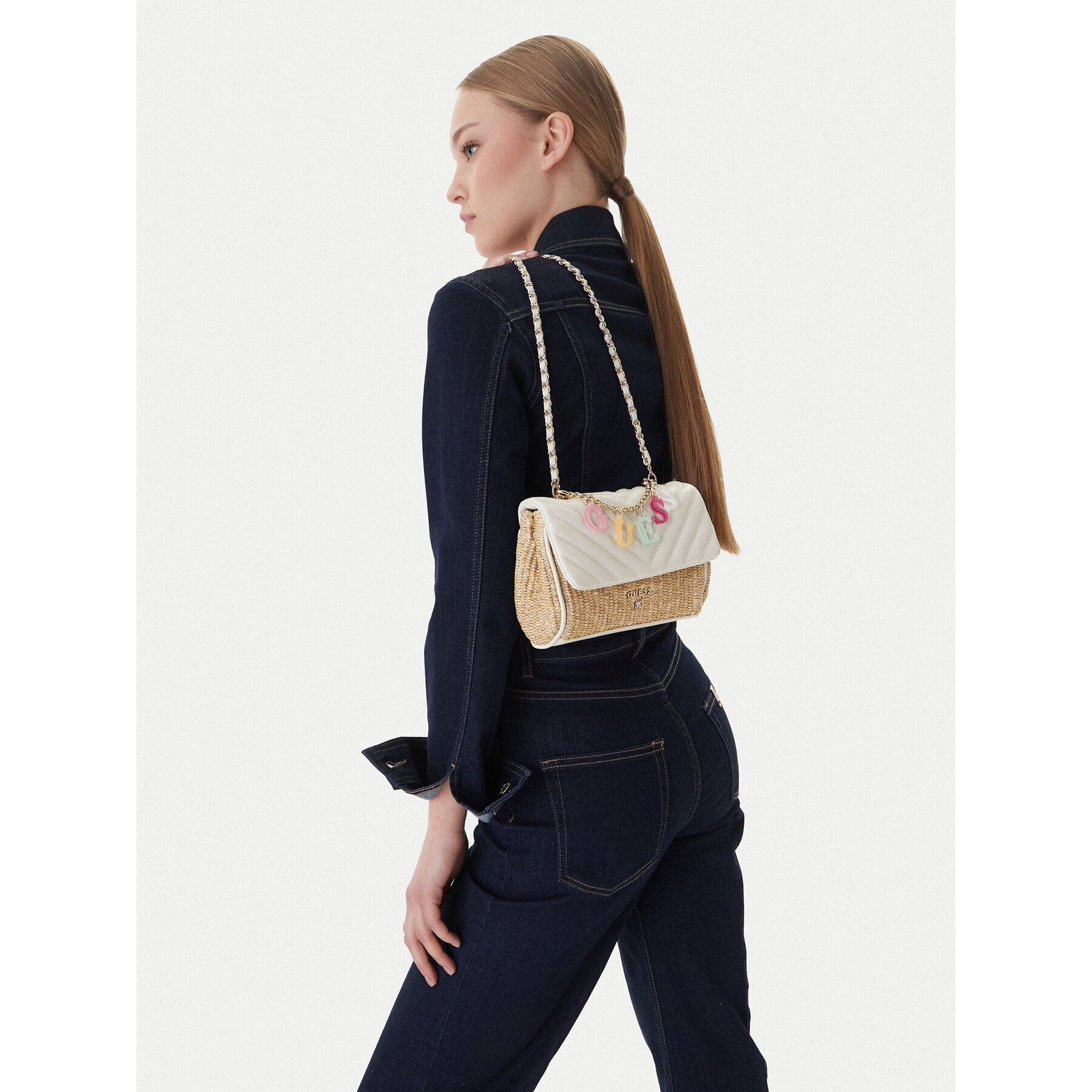 Guess Дамска чанта J6GZ18 WH860