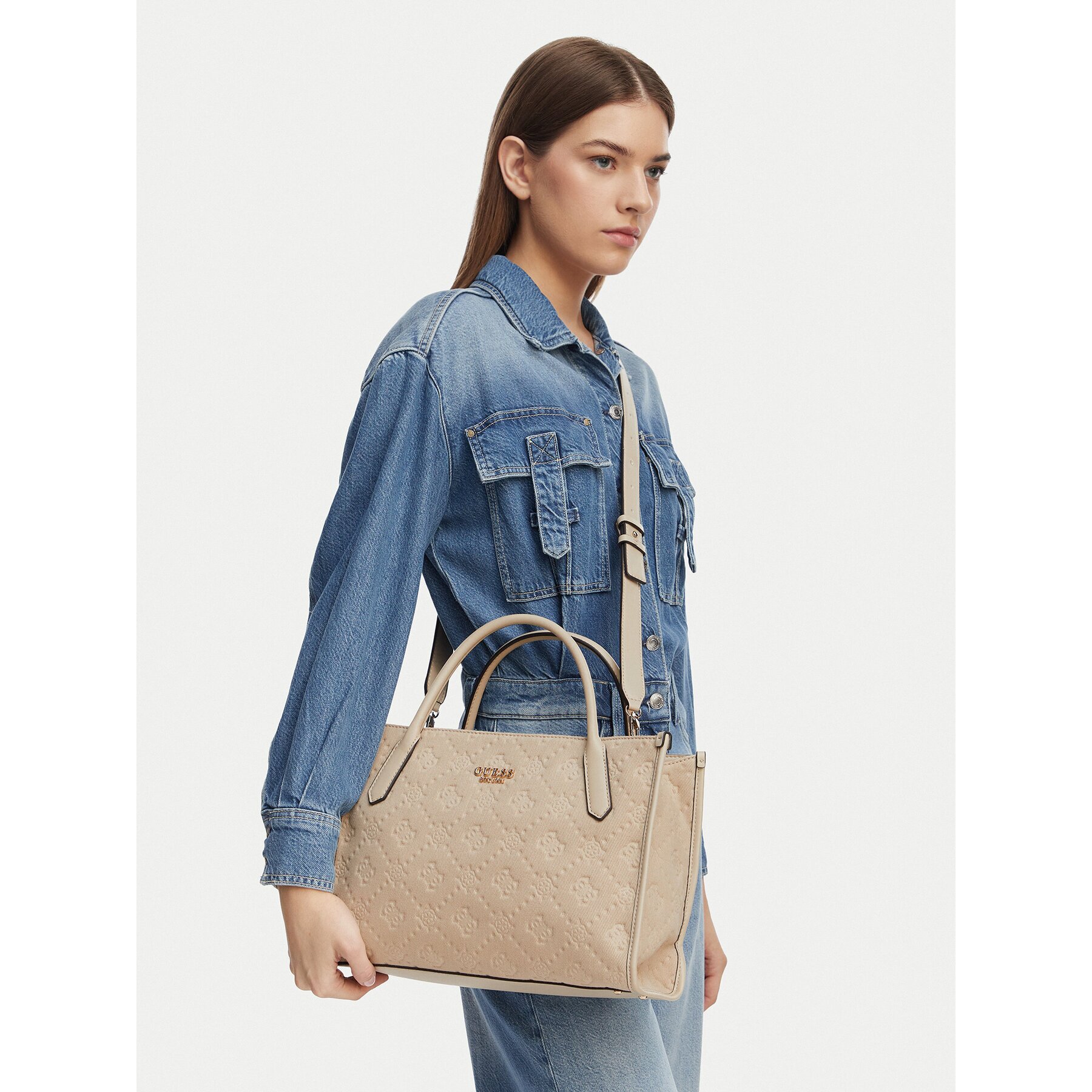 Guess Дамска чанта Jodi HWPD97 69220