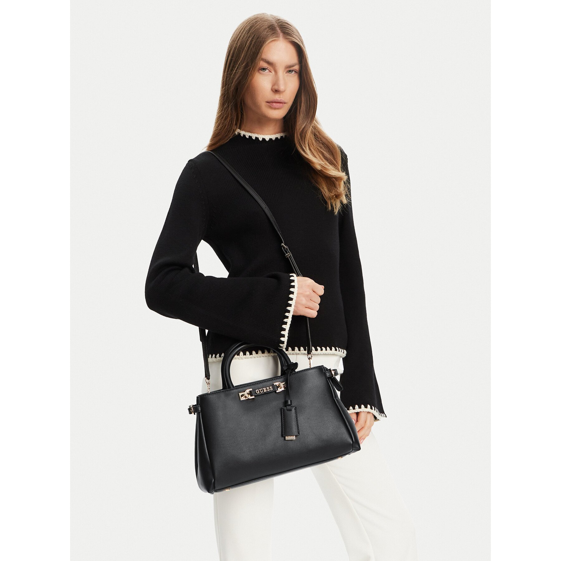 Guess Дамска чанта Lefia HWBG96 44060