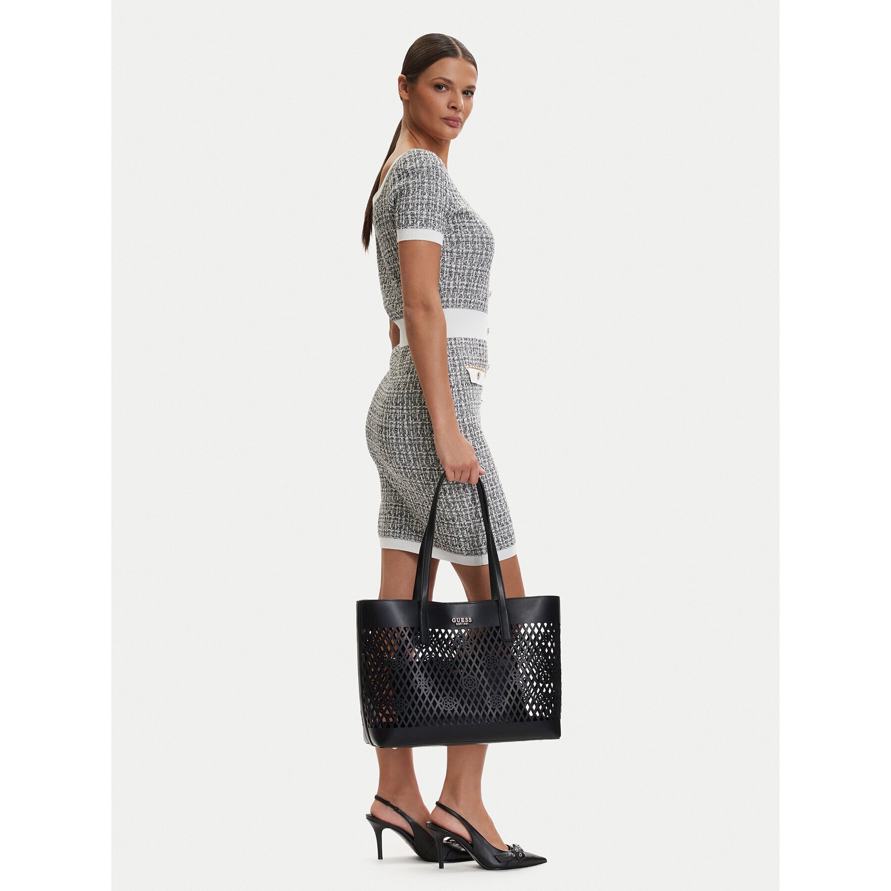 Guess Дамска чанта Letty HWPG99 11240