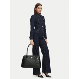 Guess Дамска чанта Patsie Travel TWSN99 19024