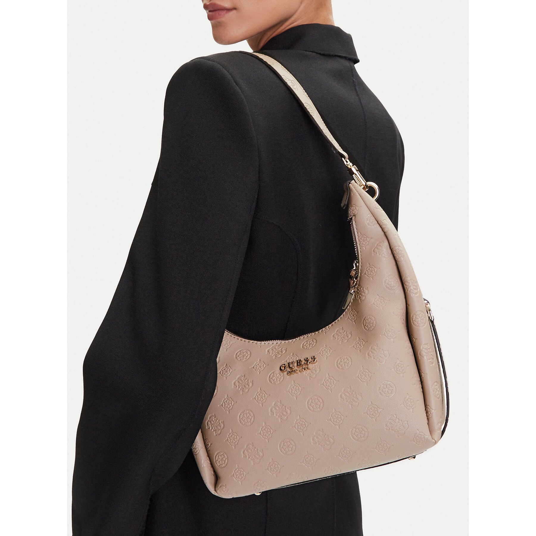 Guess Дамска чанта Phoebe HWPD96 65020
