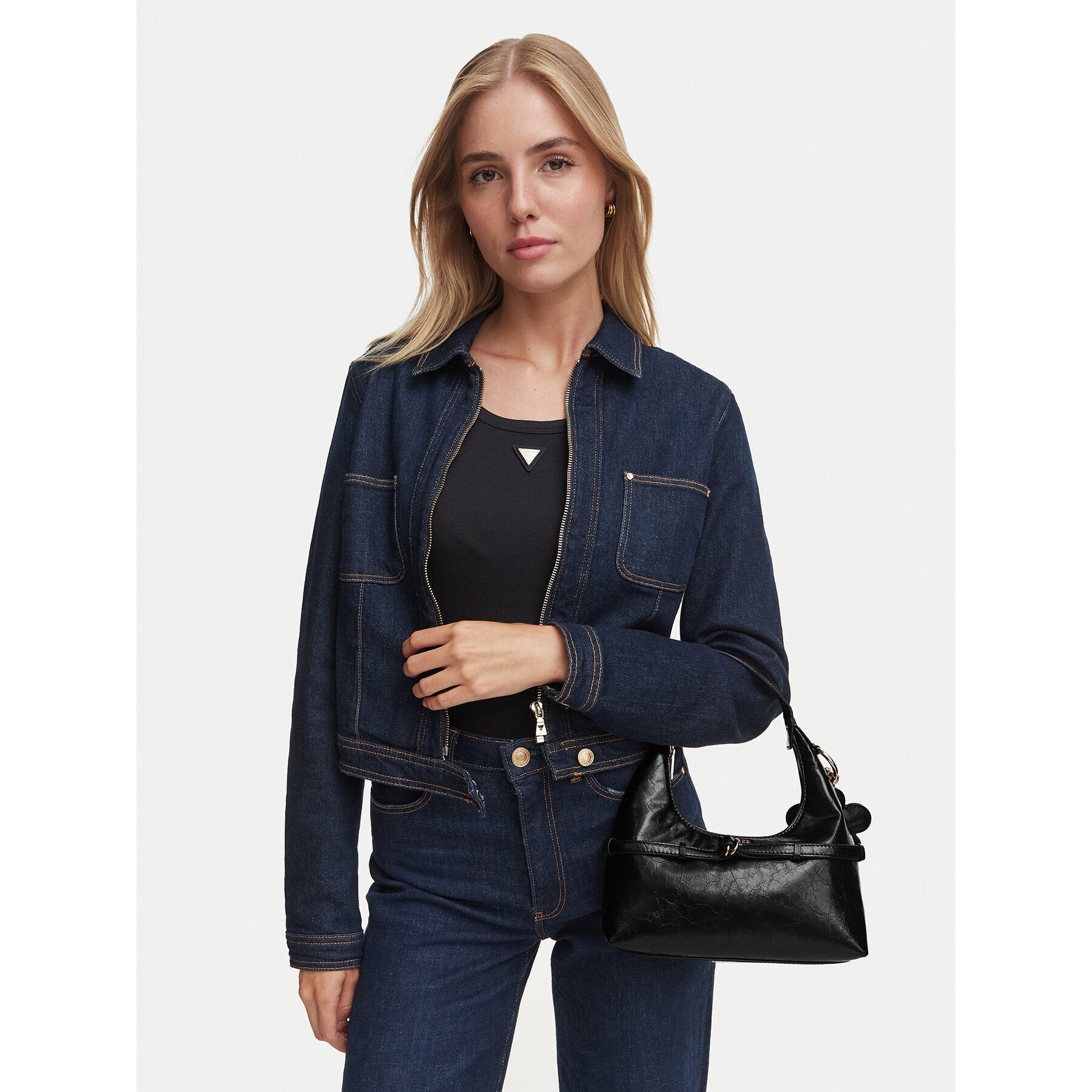 Guess Дамска чанта Taylor Mini HWTG23 25770