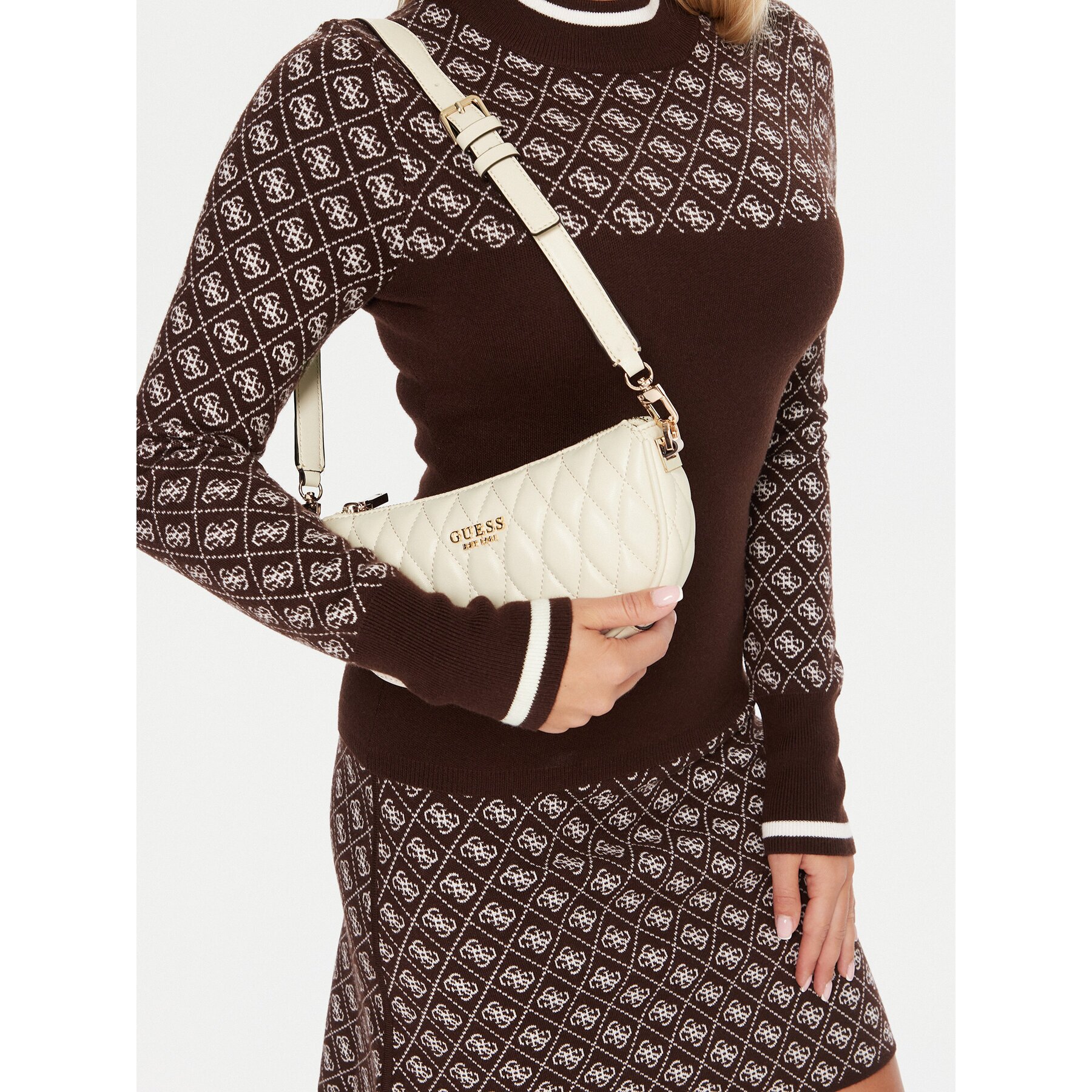 Guess Дамска чанта Valla Mini HWQG81 22720