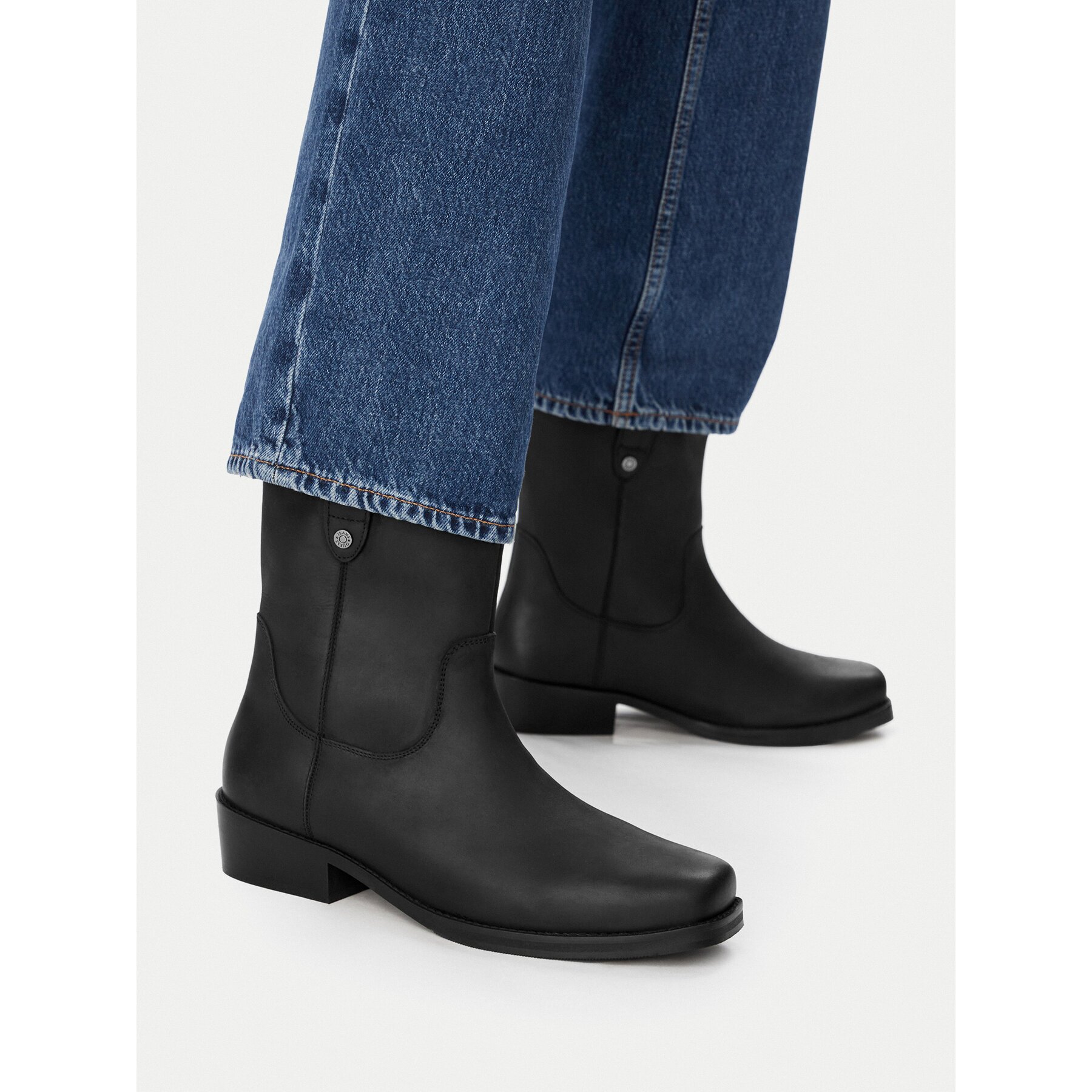 Guess Jeans Боти EO-KEANU-03 MI24