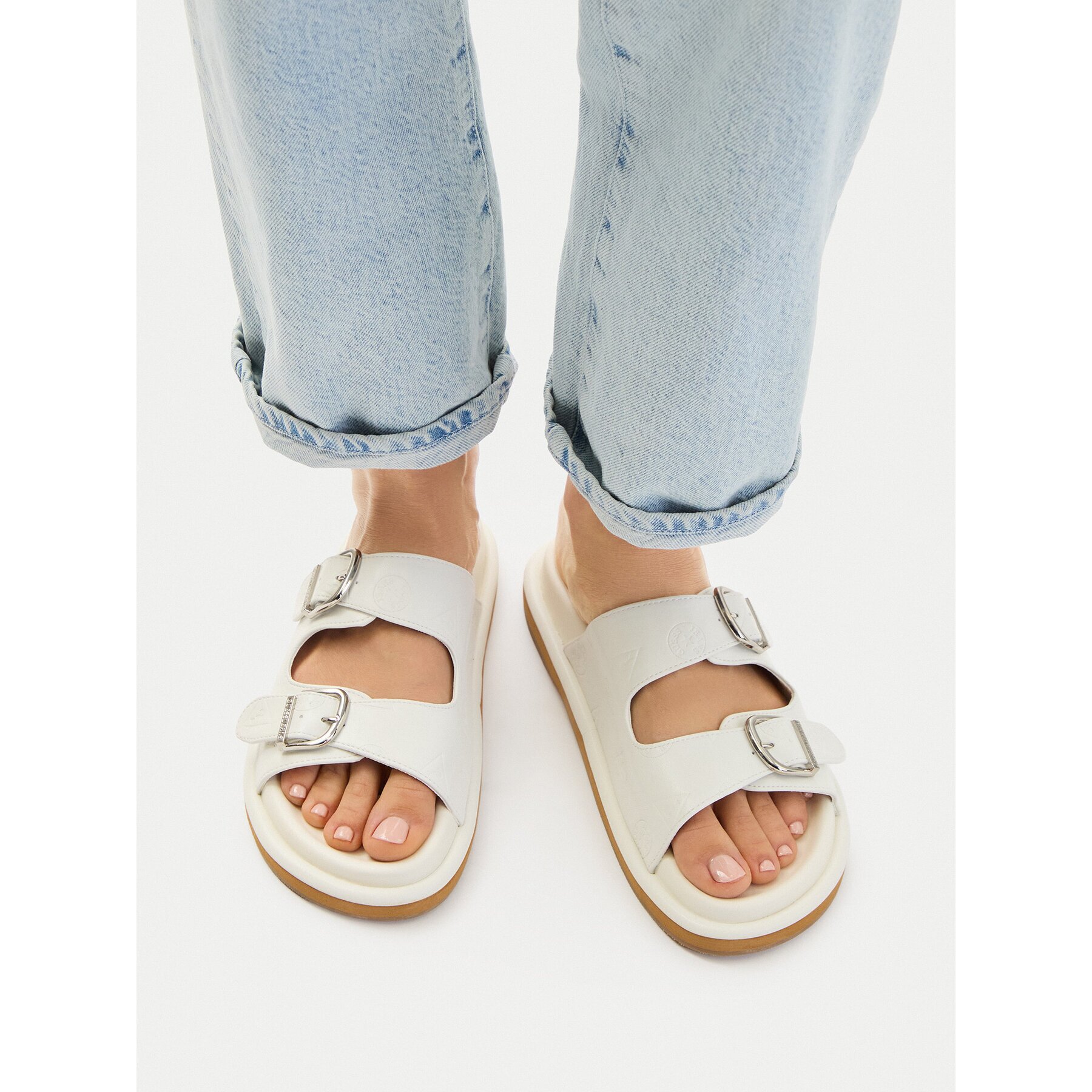 Guess Jeans Чехли EO-R26SS03458