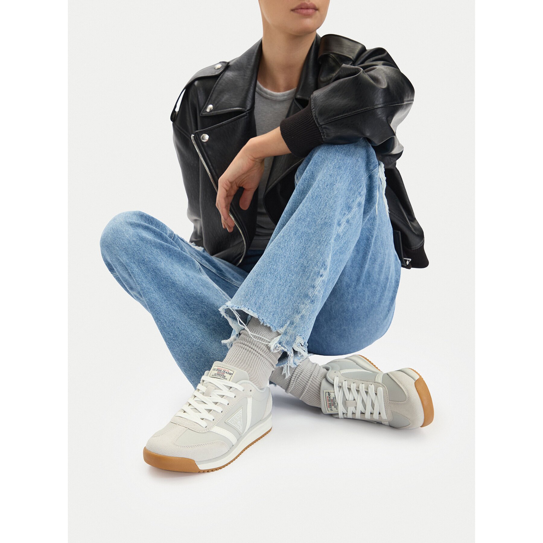 Guess Jeans Сникърси EO-GJ202505161-2