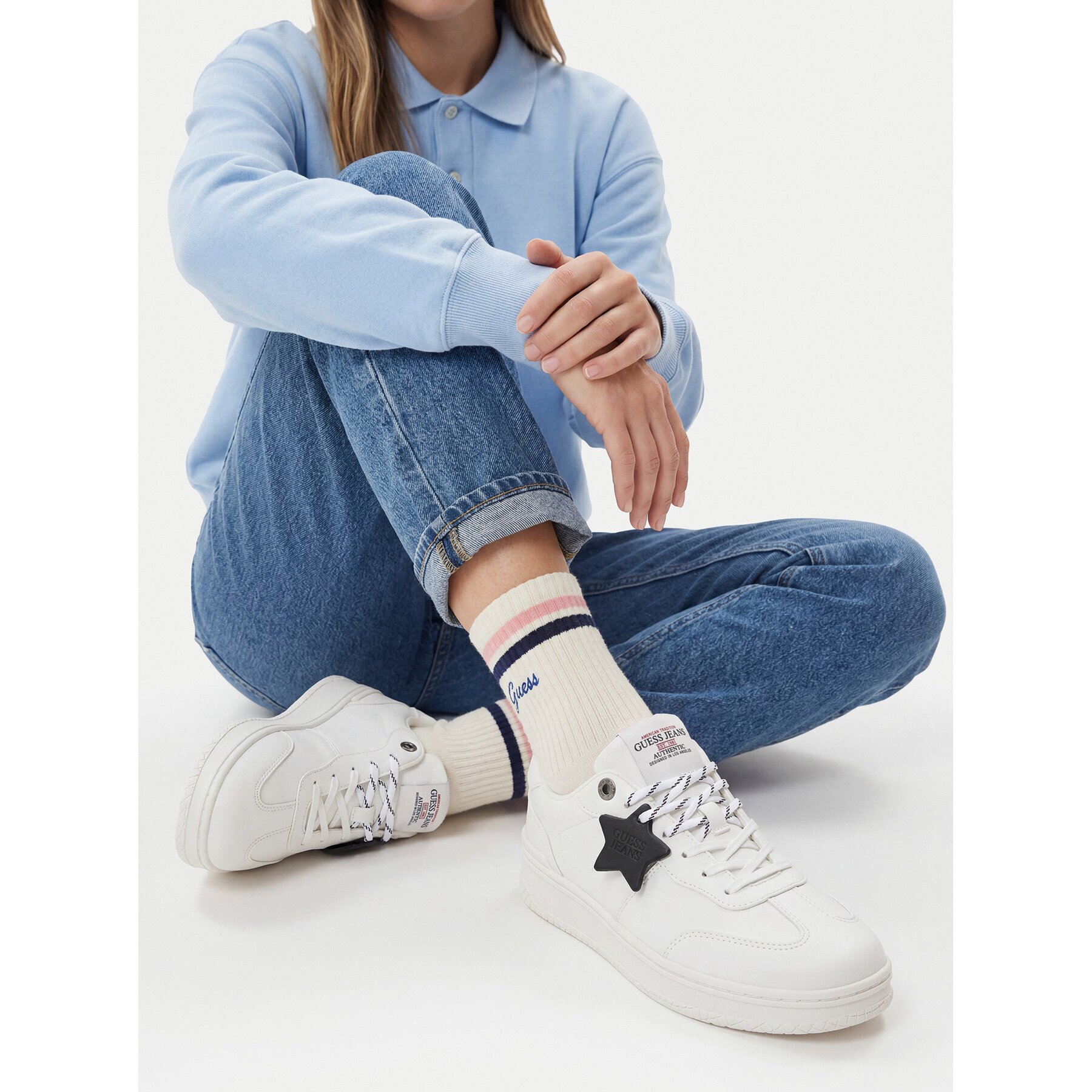 Guess Jeans Сникърси EO-GSJ120