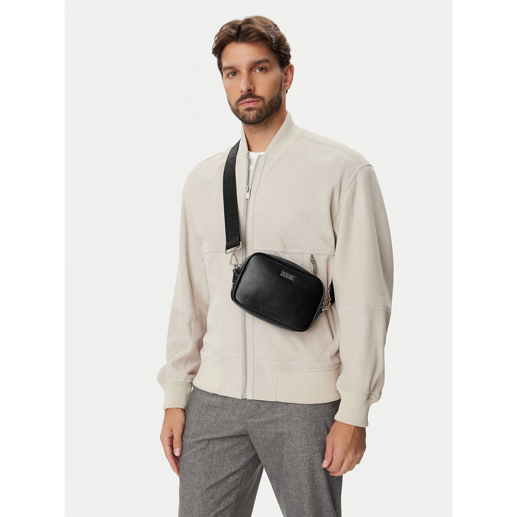 Guess Мъжка чантичка HMBOSH P6450