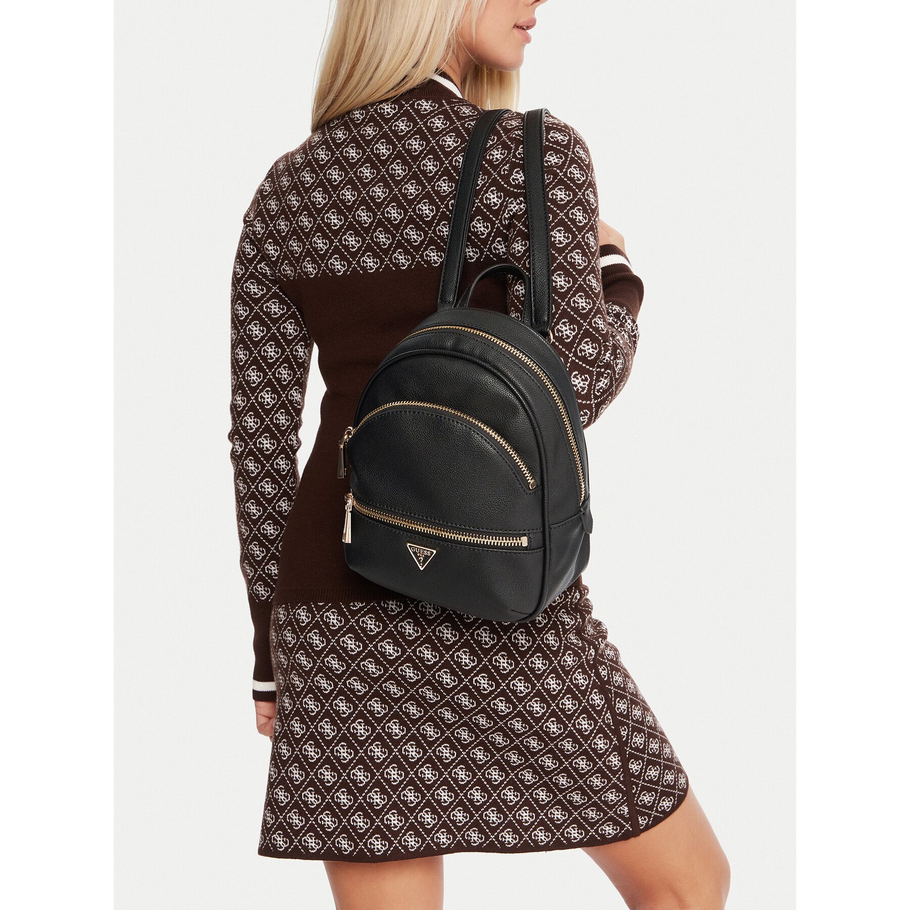 Guess Раница Manhattan II HWBG71 18320