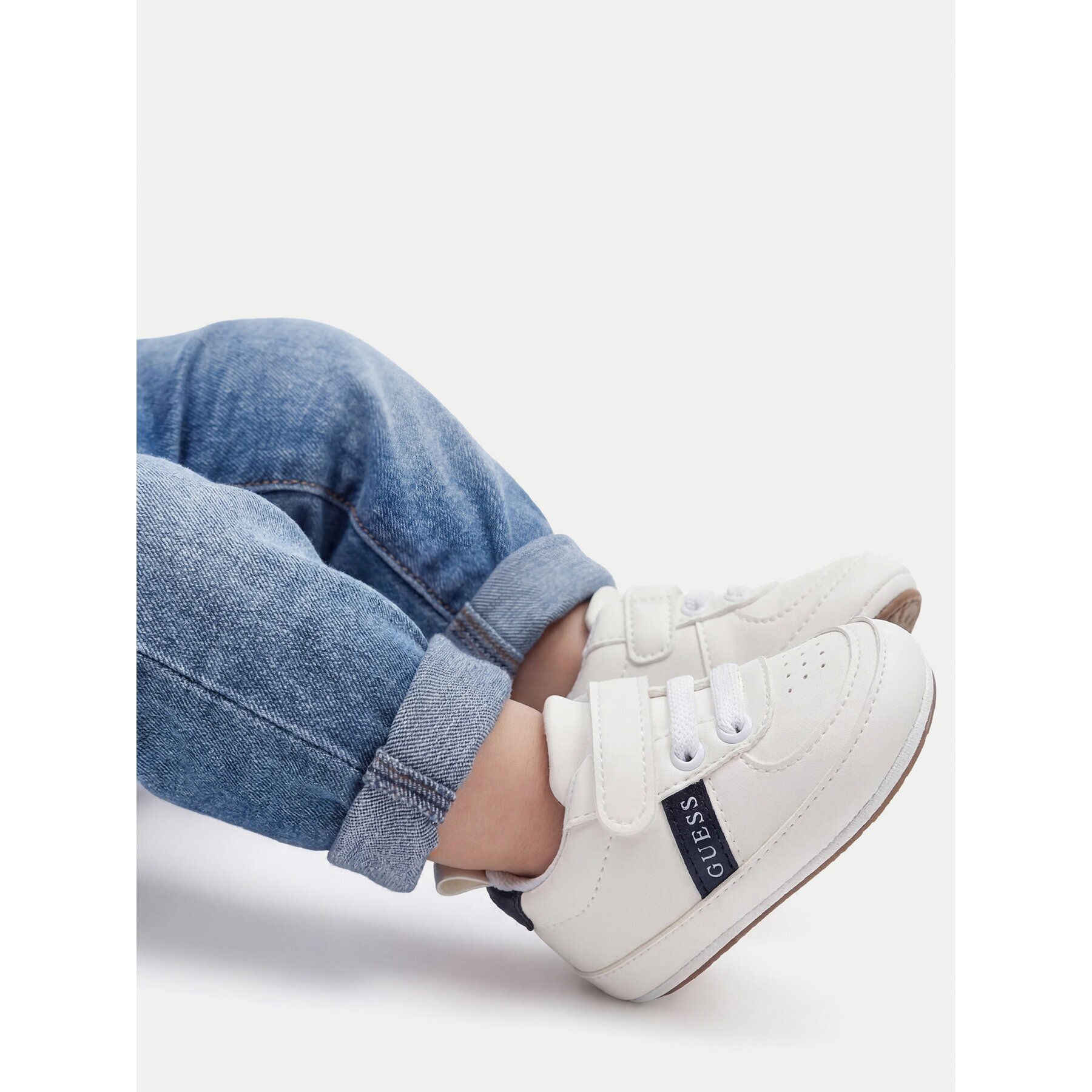 Guess Сникърси CEO-CM250815-1