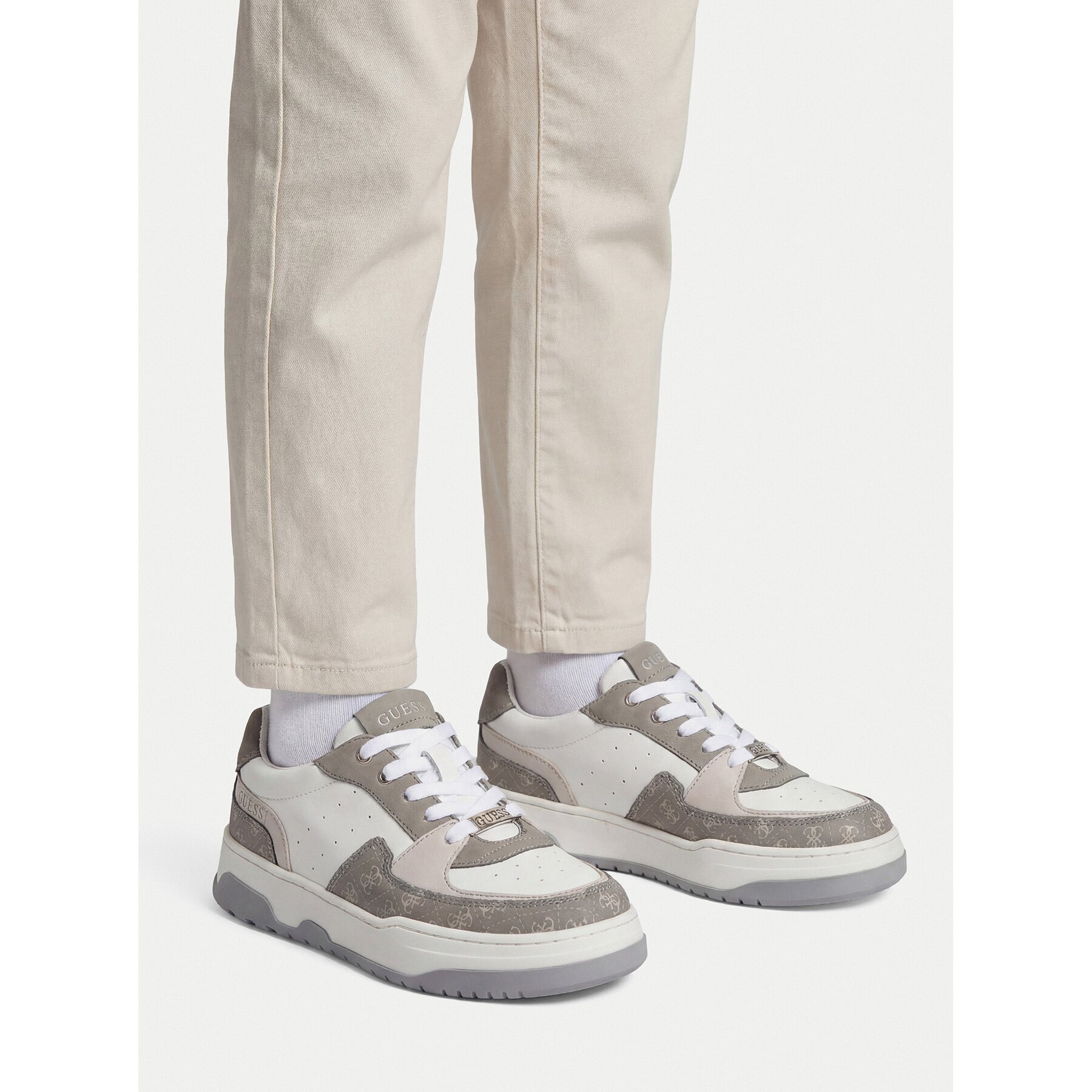 Guess Сникърси EO-CI12-CAROL-06