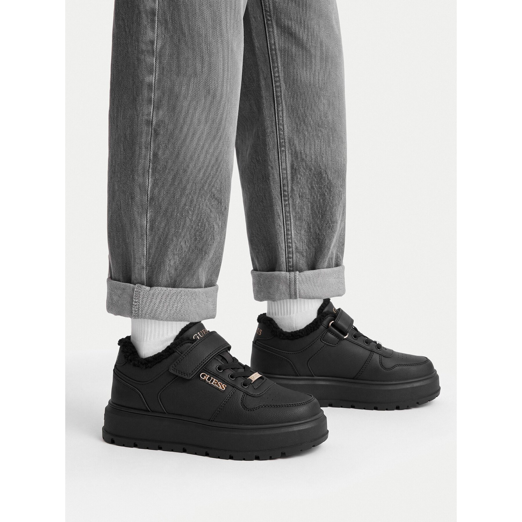 Guess Сникърси EO-V9-27007L