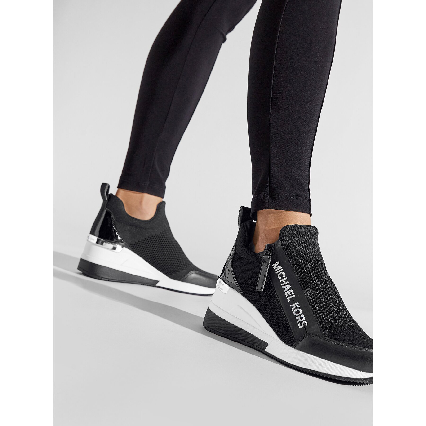 MICHAEL Michael Kors Сникърси Willis Wedge Trainer 43S2WIFS1D