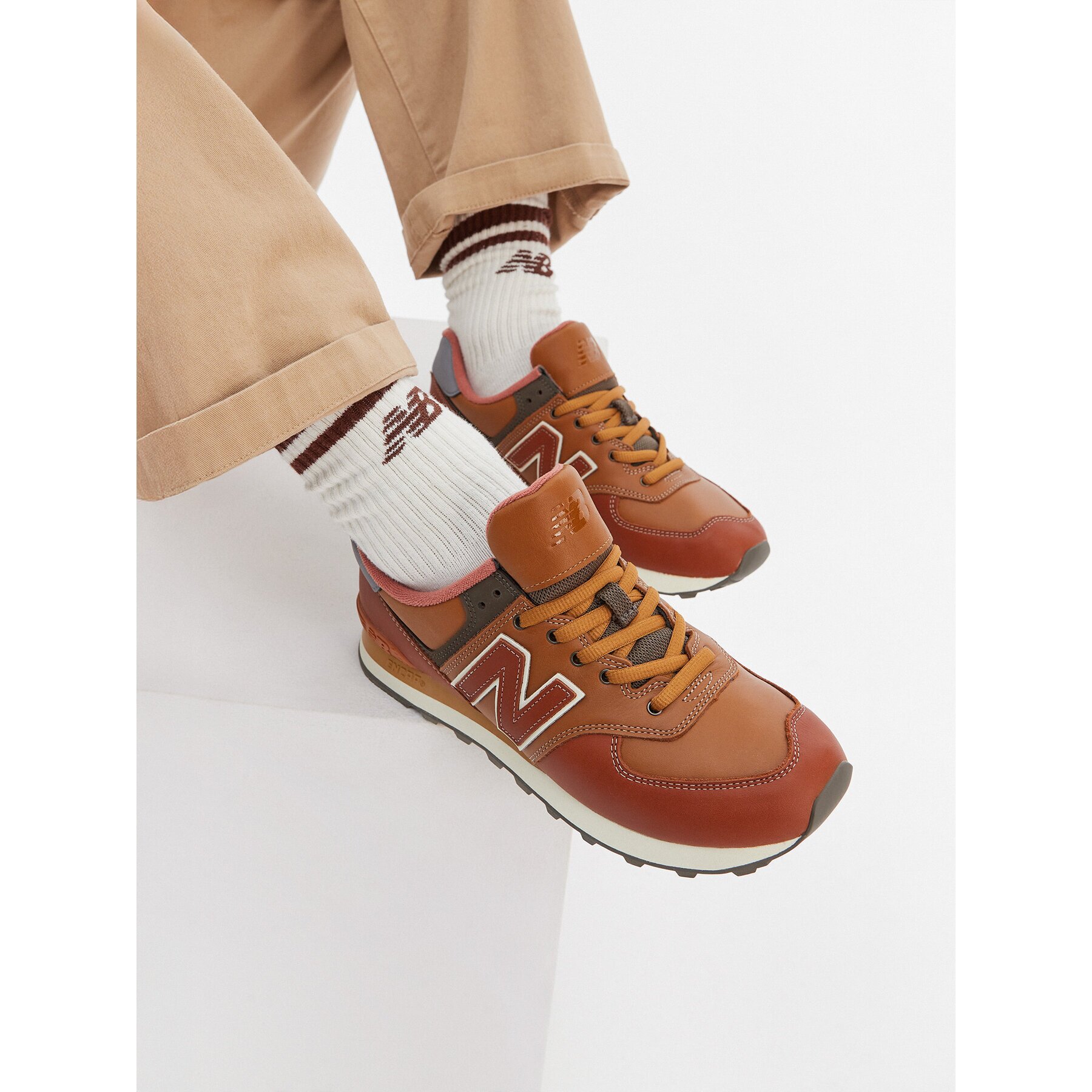 New Balance Сникърси ML574OMA