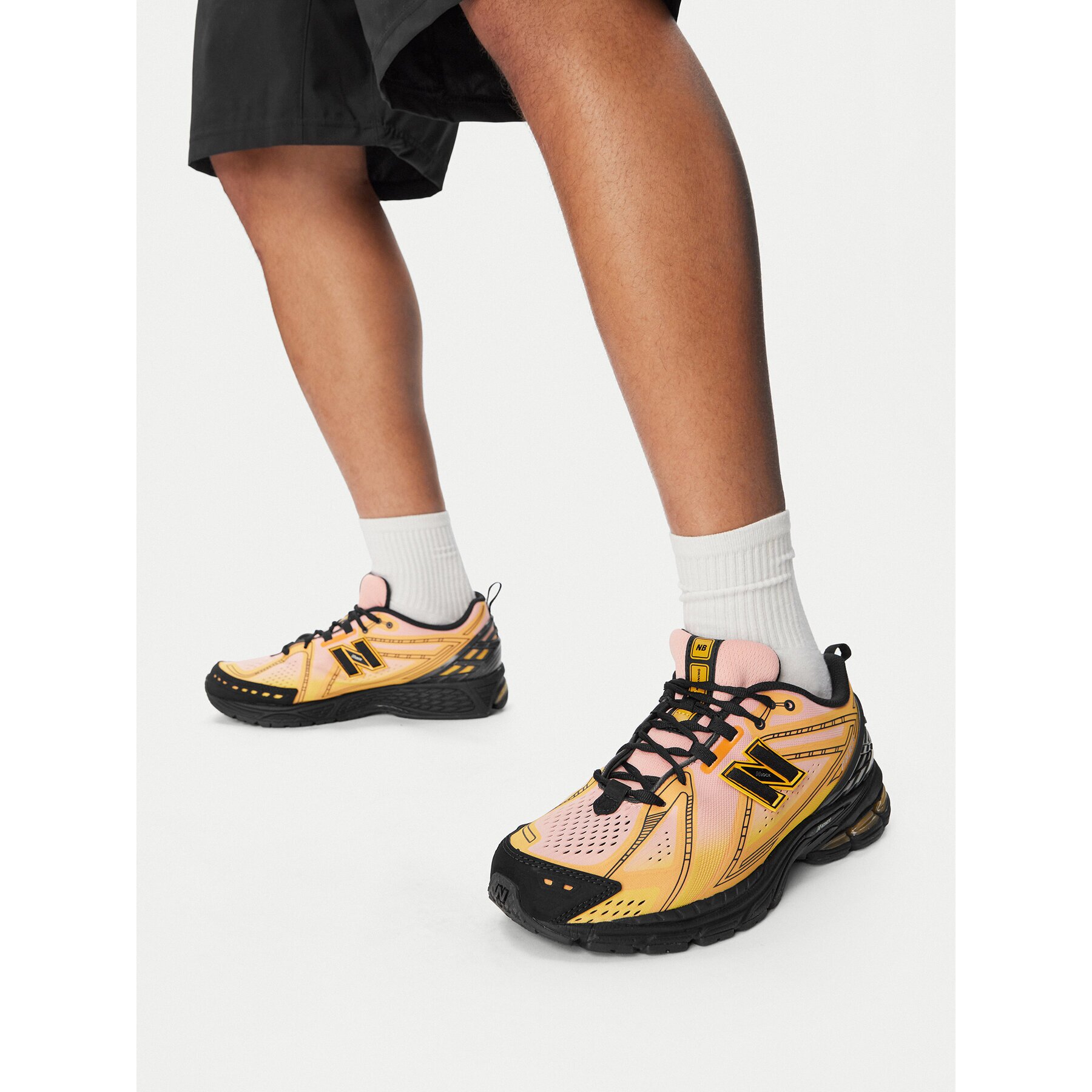 New Balance Сникърси U1906596