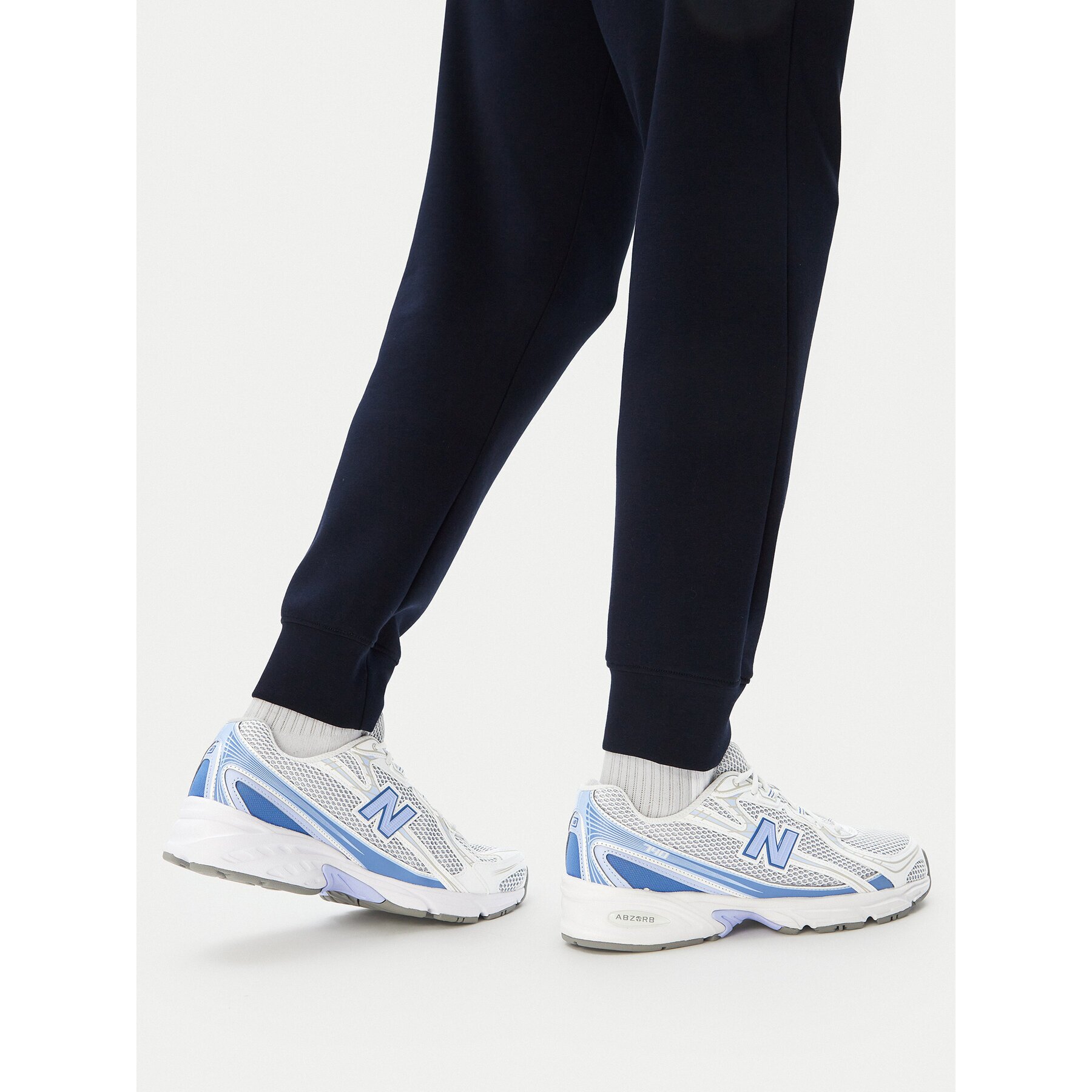 New Balance Сникърси U7401T4