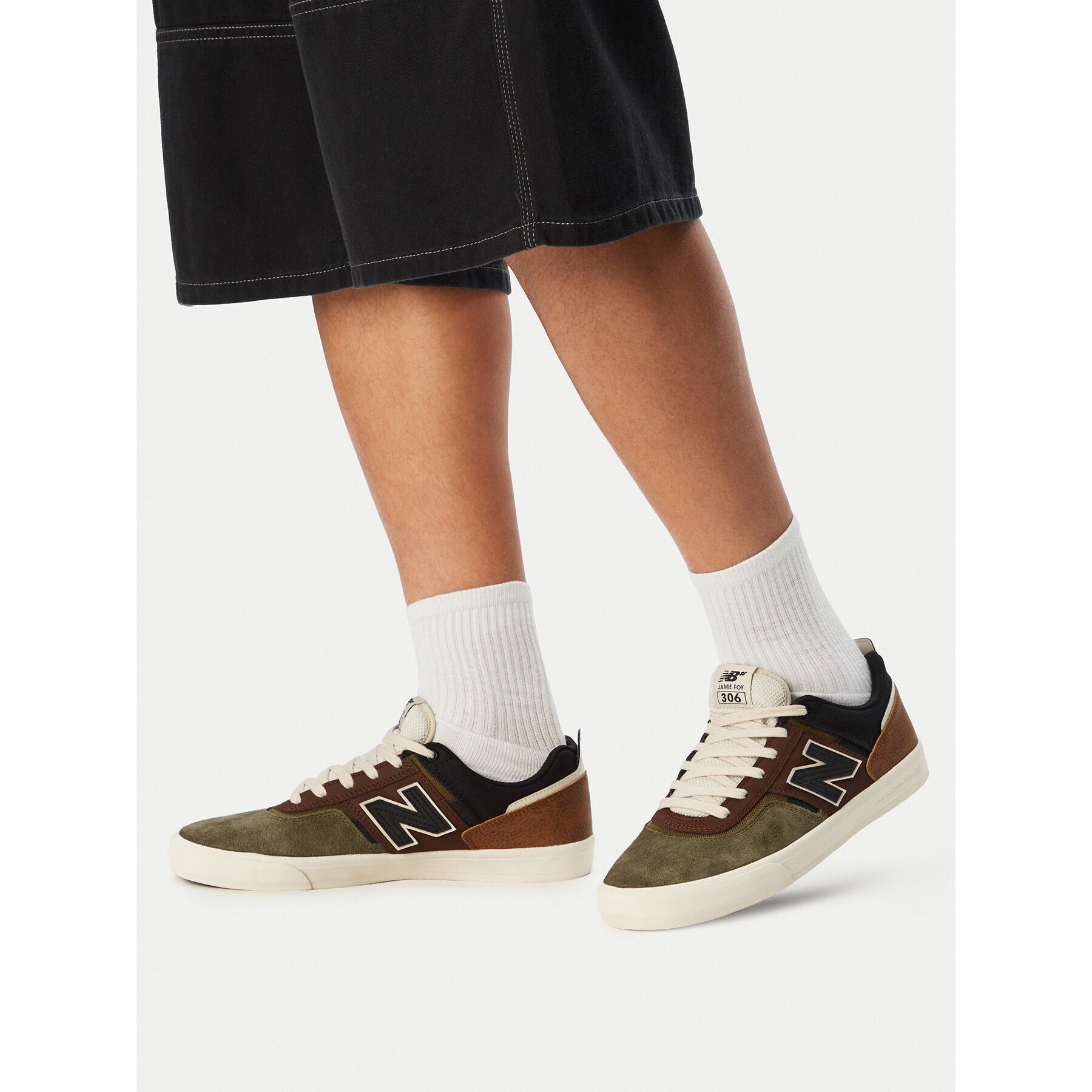 New Balance Сникърси UN306BST