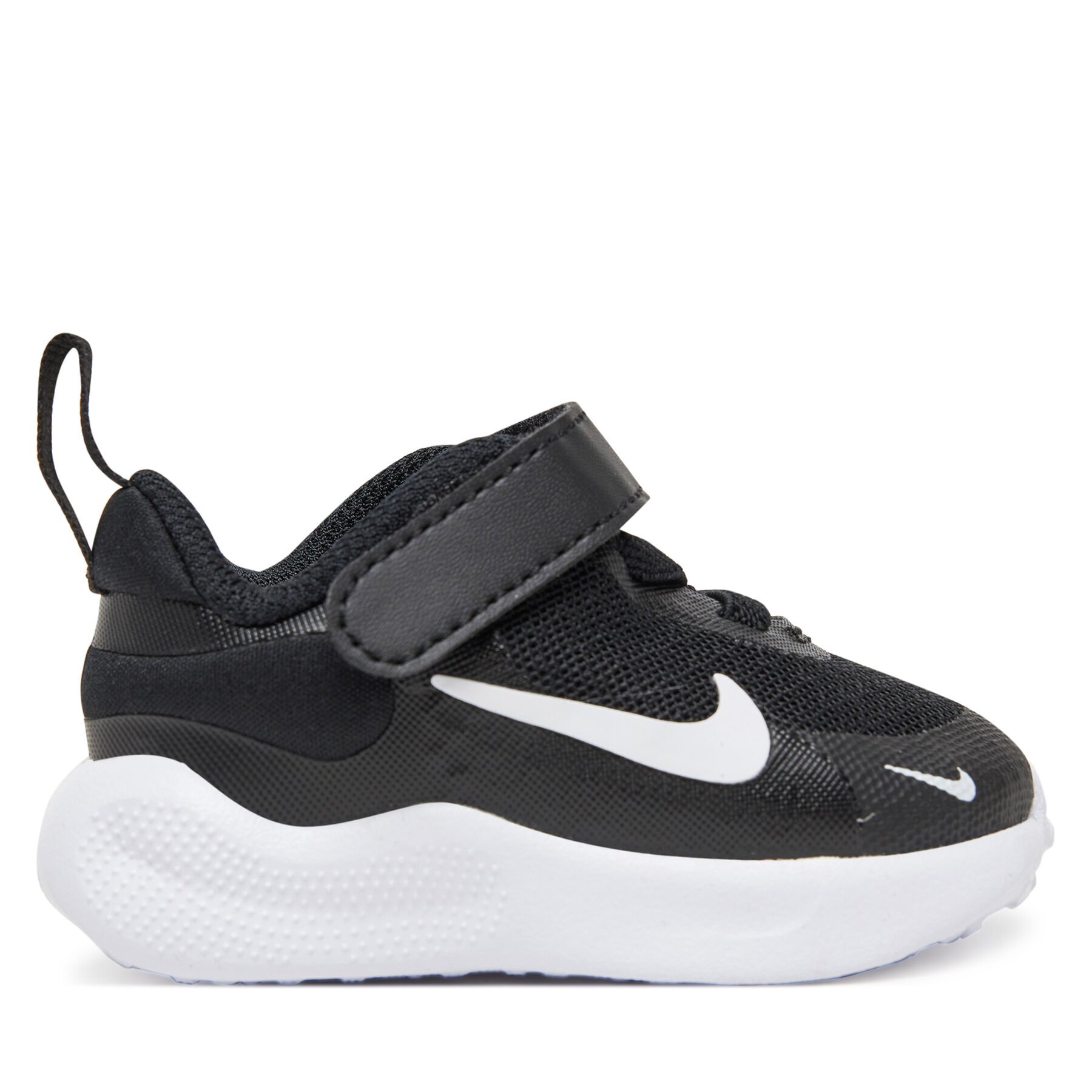 Nike Сникърси Revolution 7